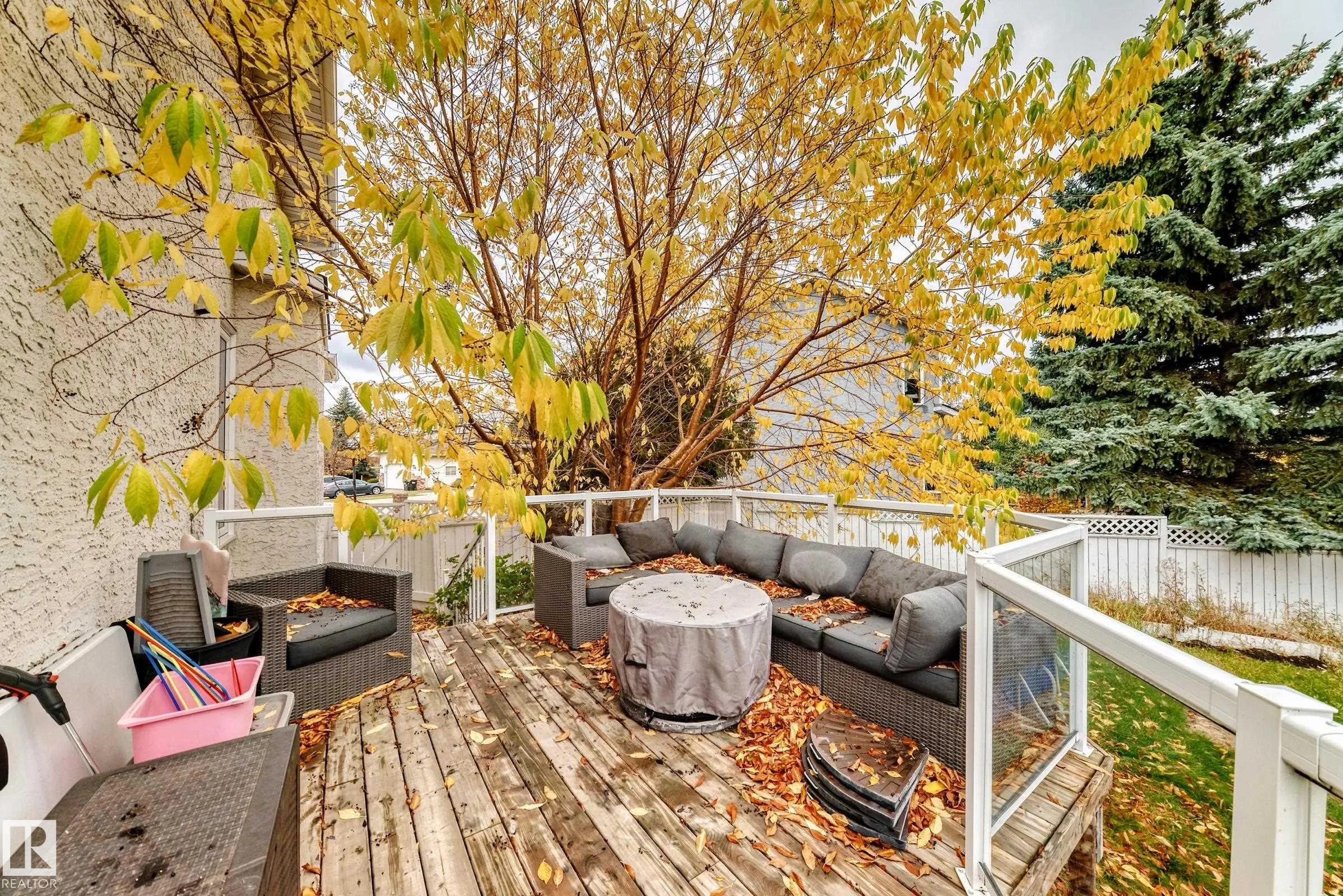 88 HIGHLAND Way