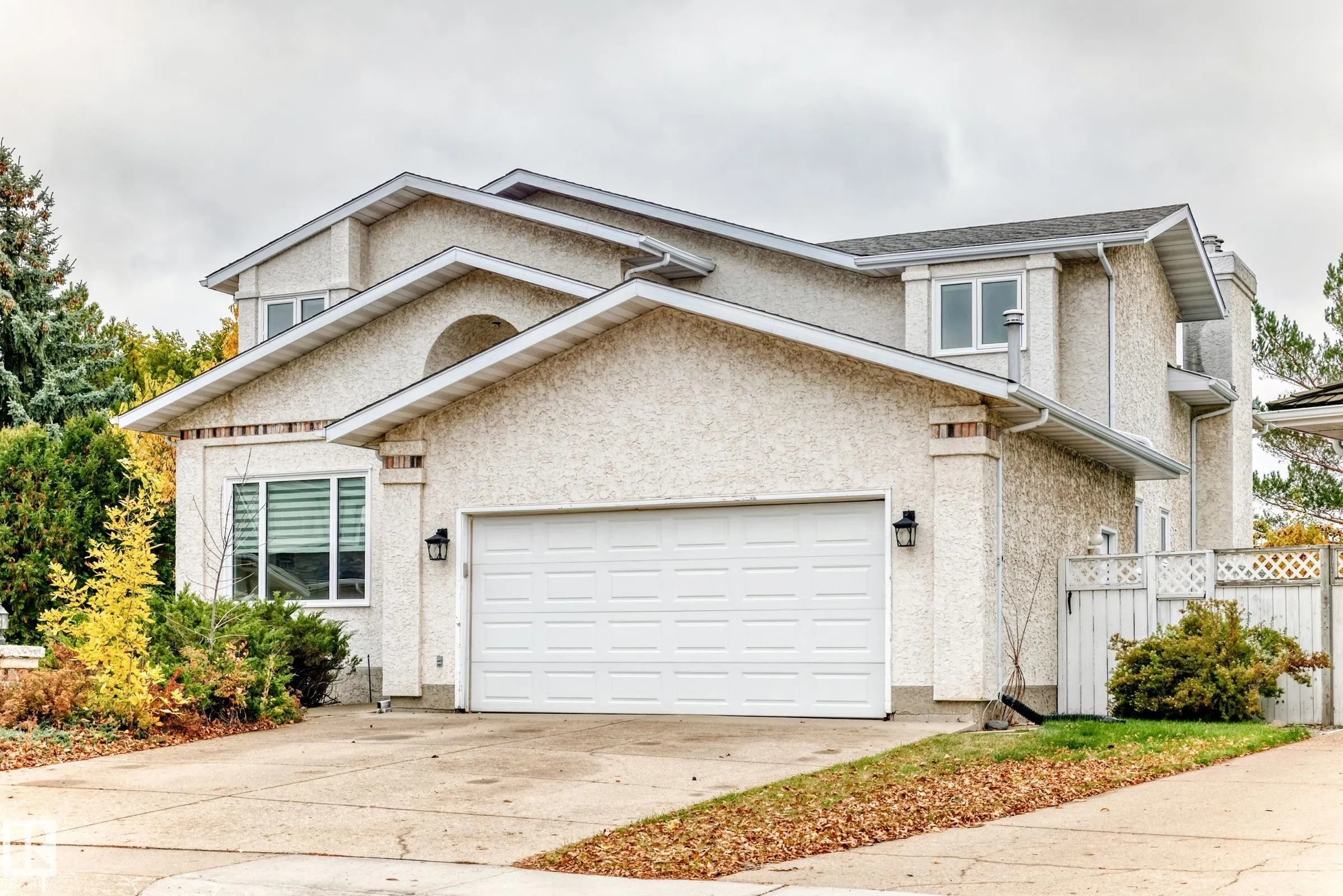 88 HIGHLAND Way