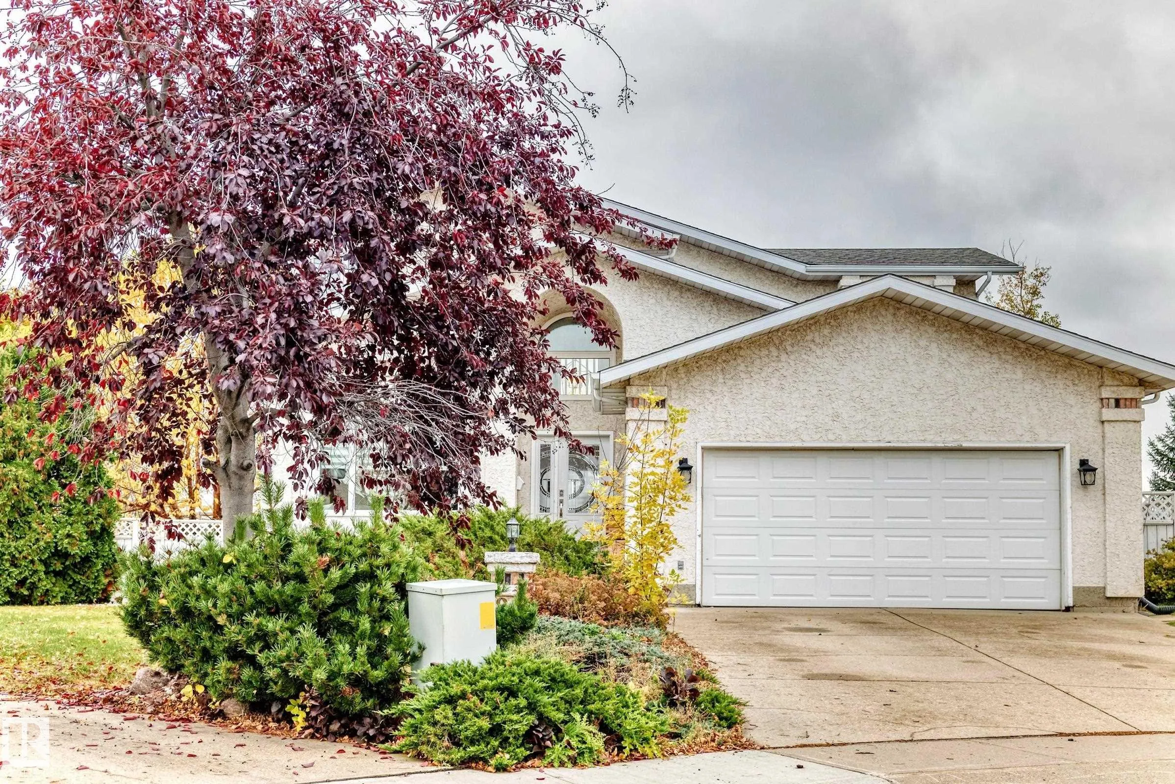 88 HIGHLAND Way