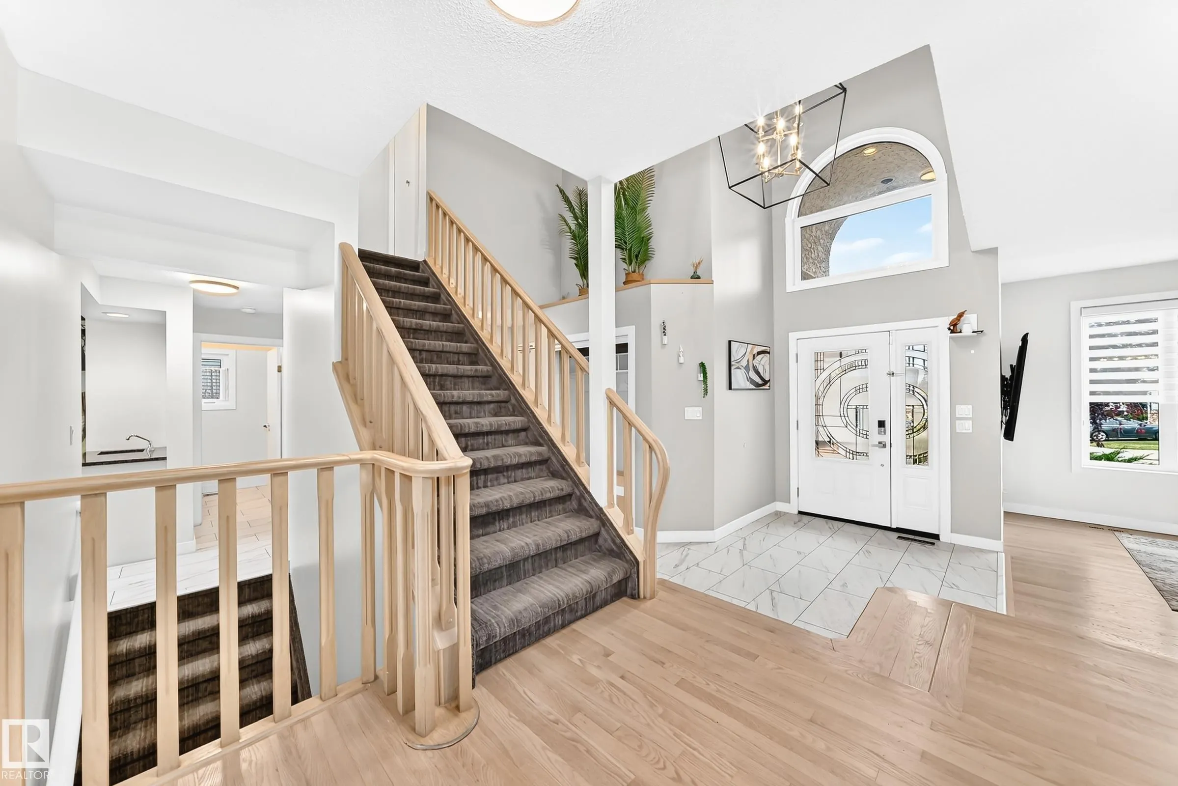 88 HIGHLAND Way
