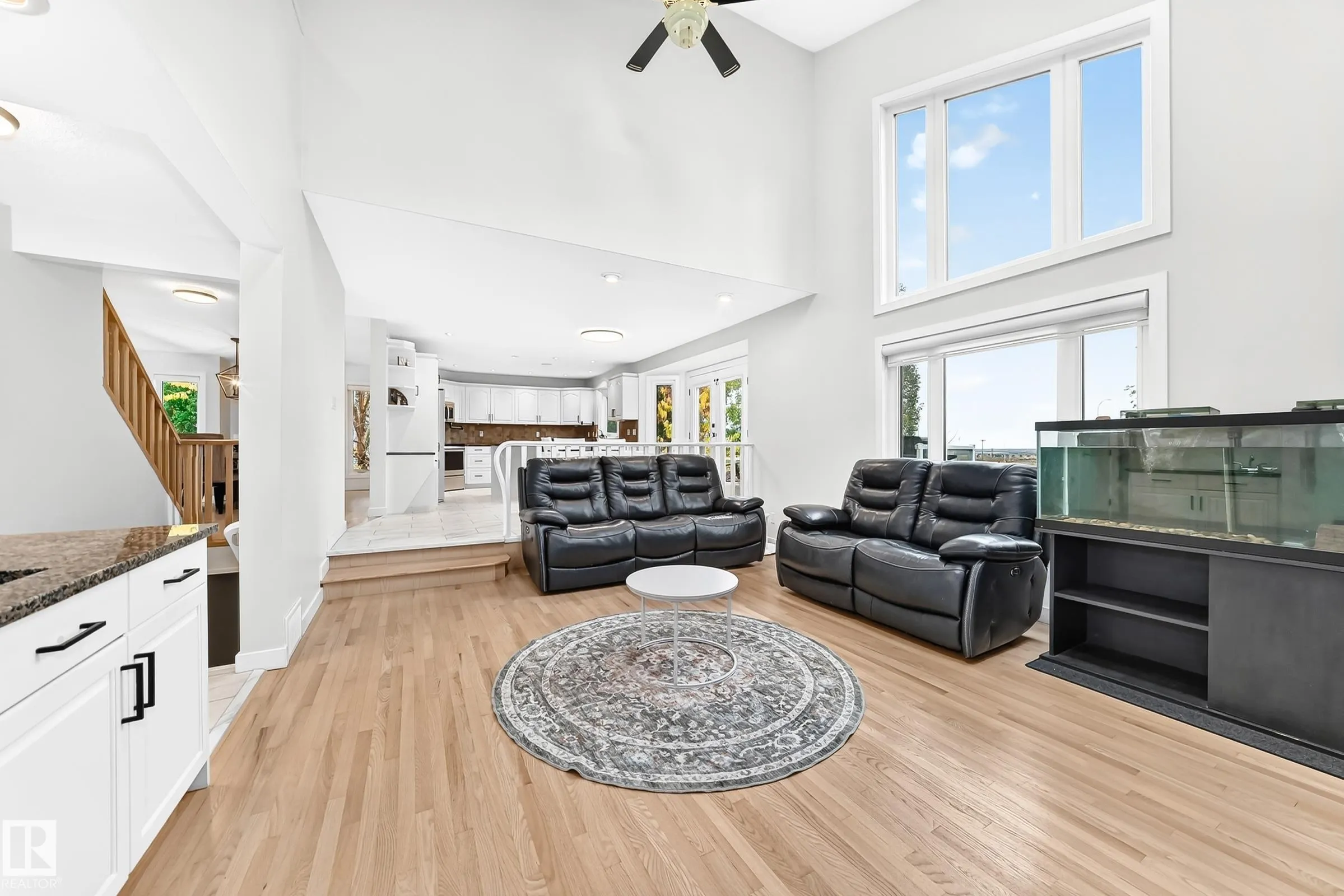 88 HIGHLAND Way