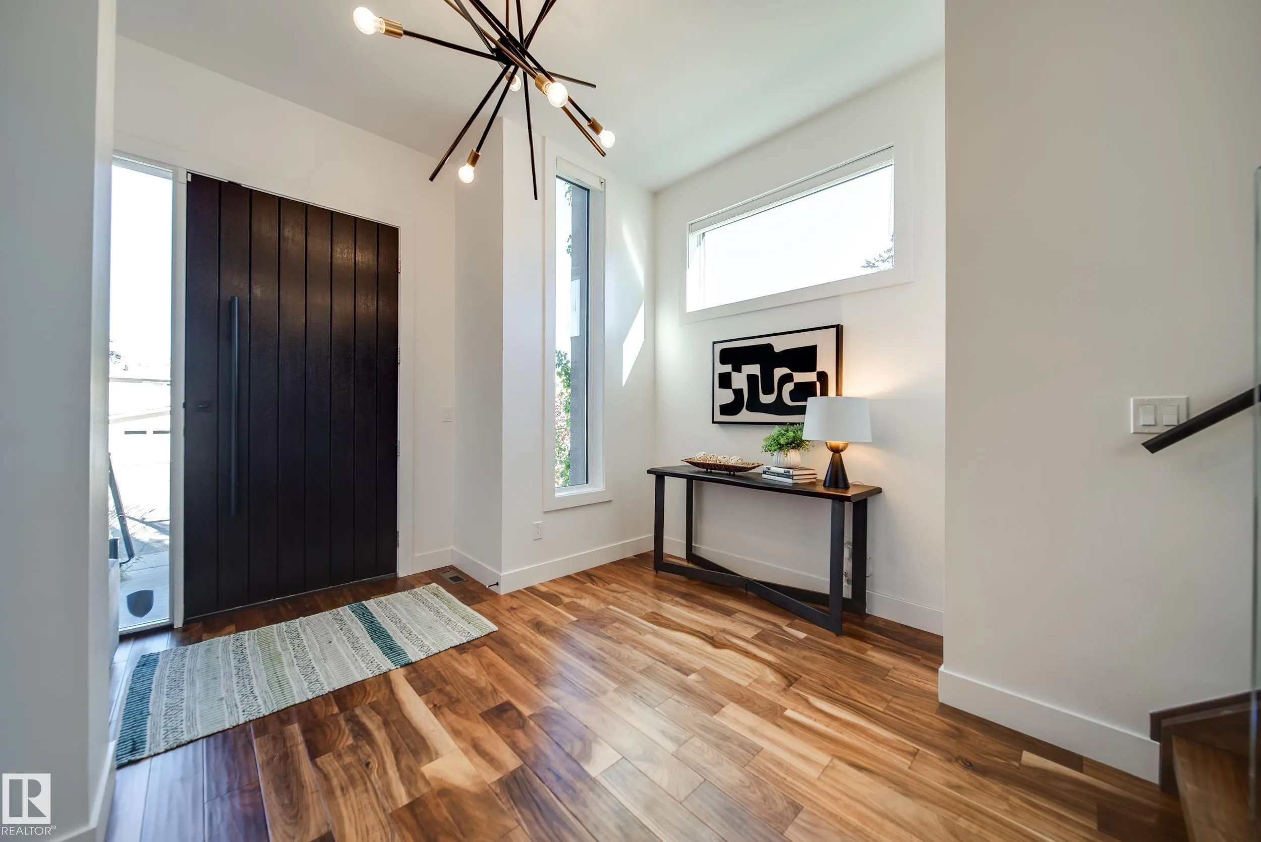 44B VALLEYVIEW Crescent
