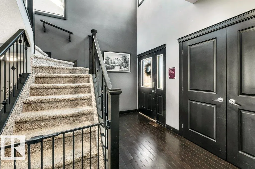 1944 68 Street