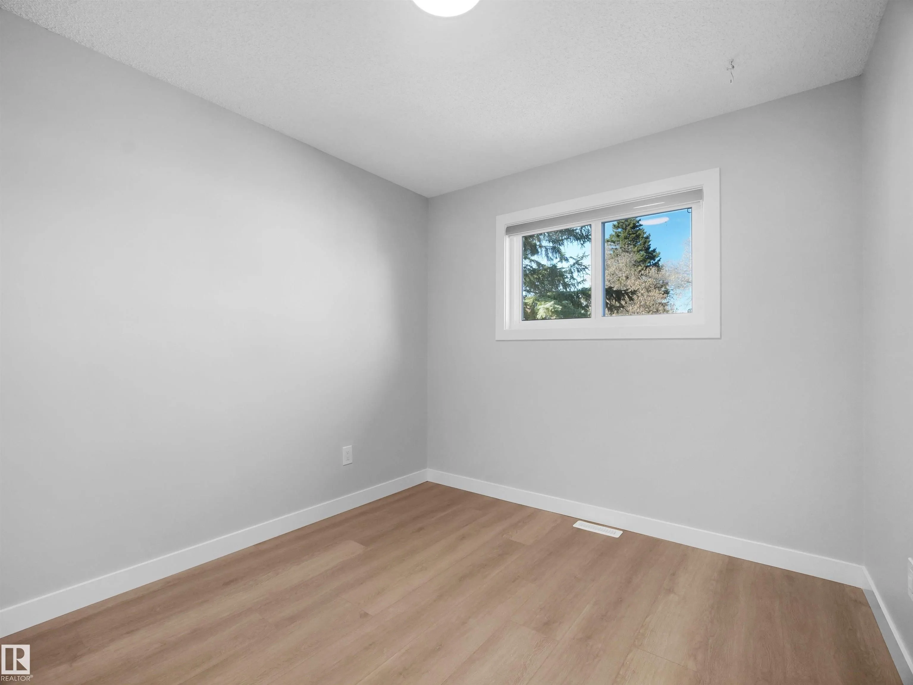 53 RAVEN Drive