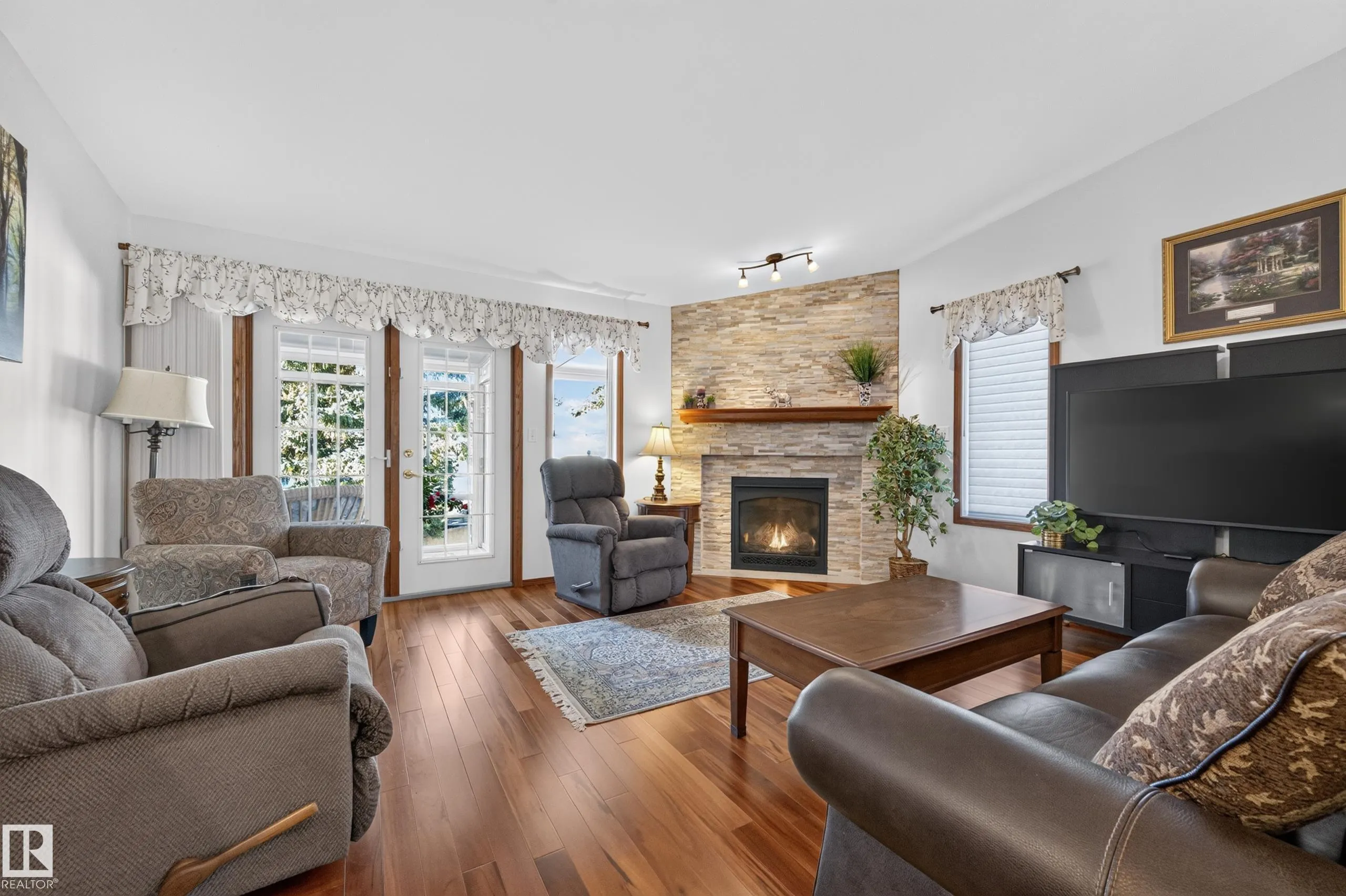 65 CRANFORD Drive