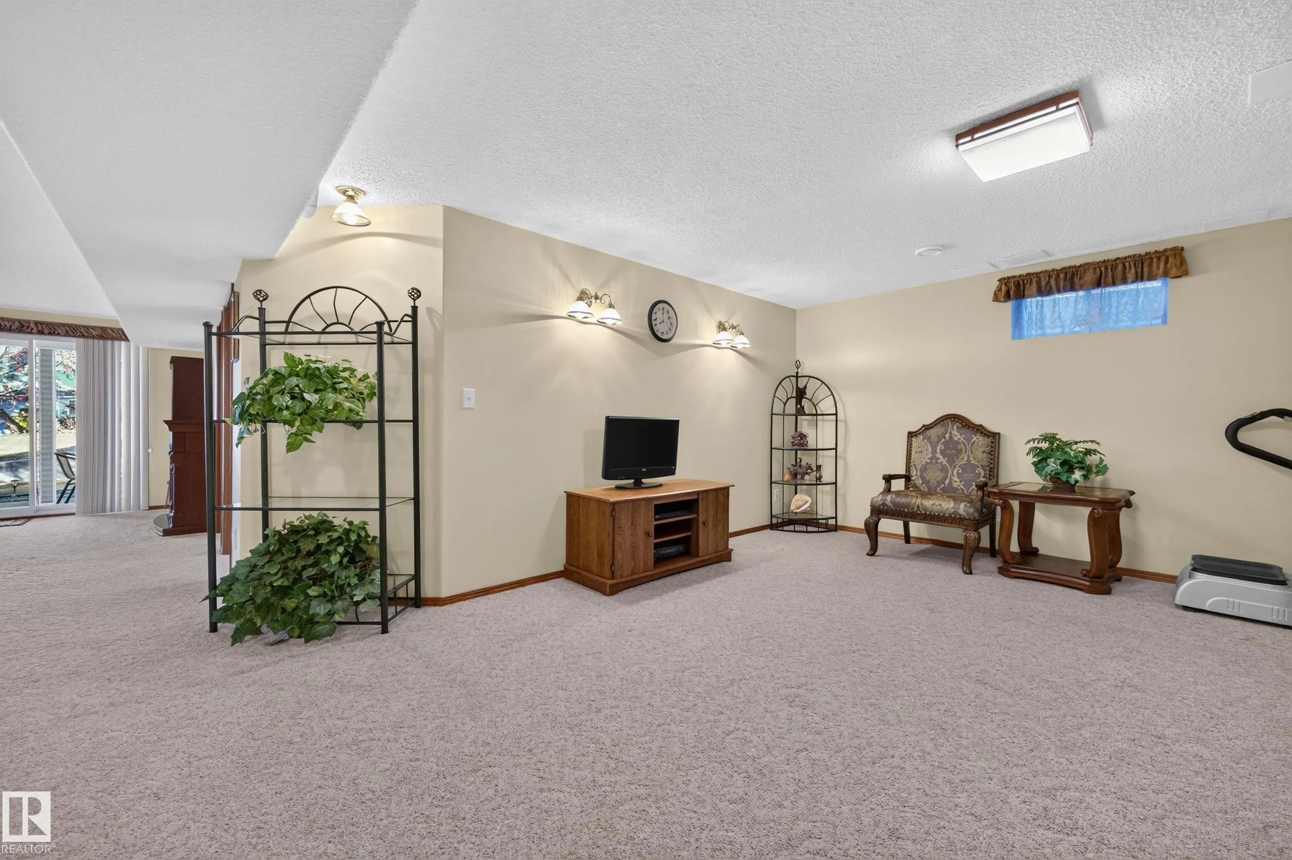 65 CRANFORD Drive