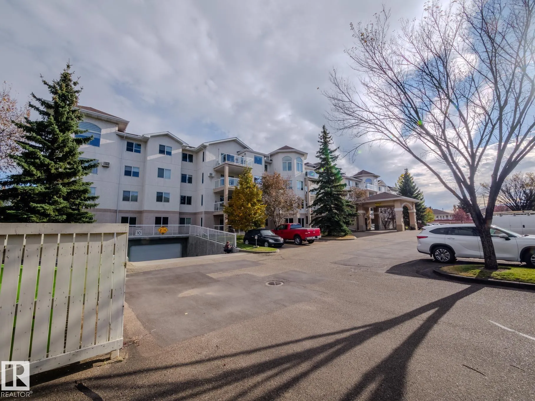 69 CRYSTAL Lane