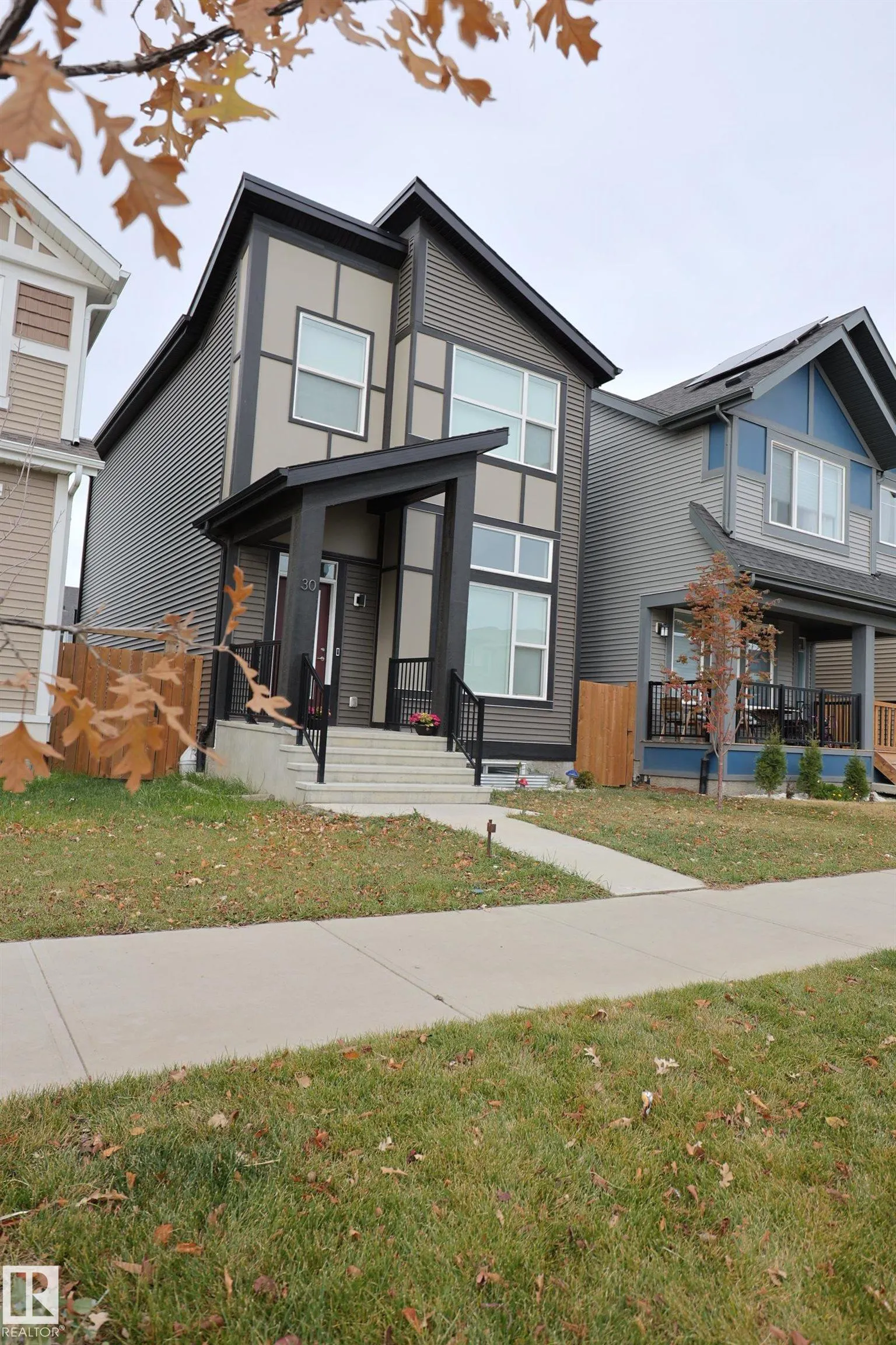 30 NETTLE Crescent