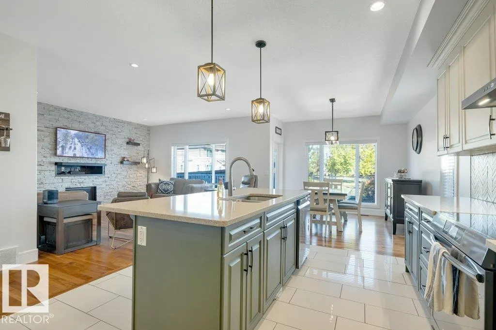 14 SIENNA Gate