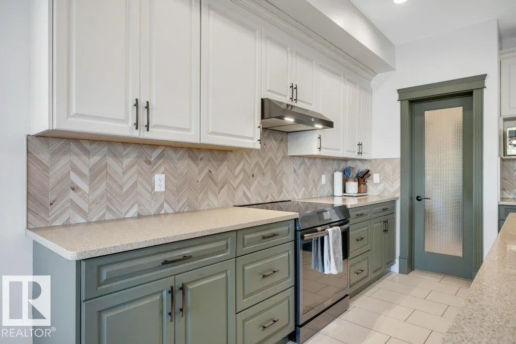 14 SIENNA Gate