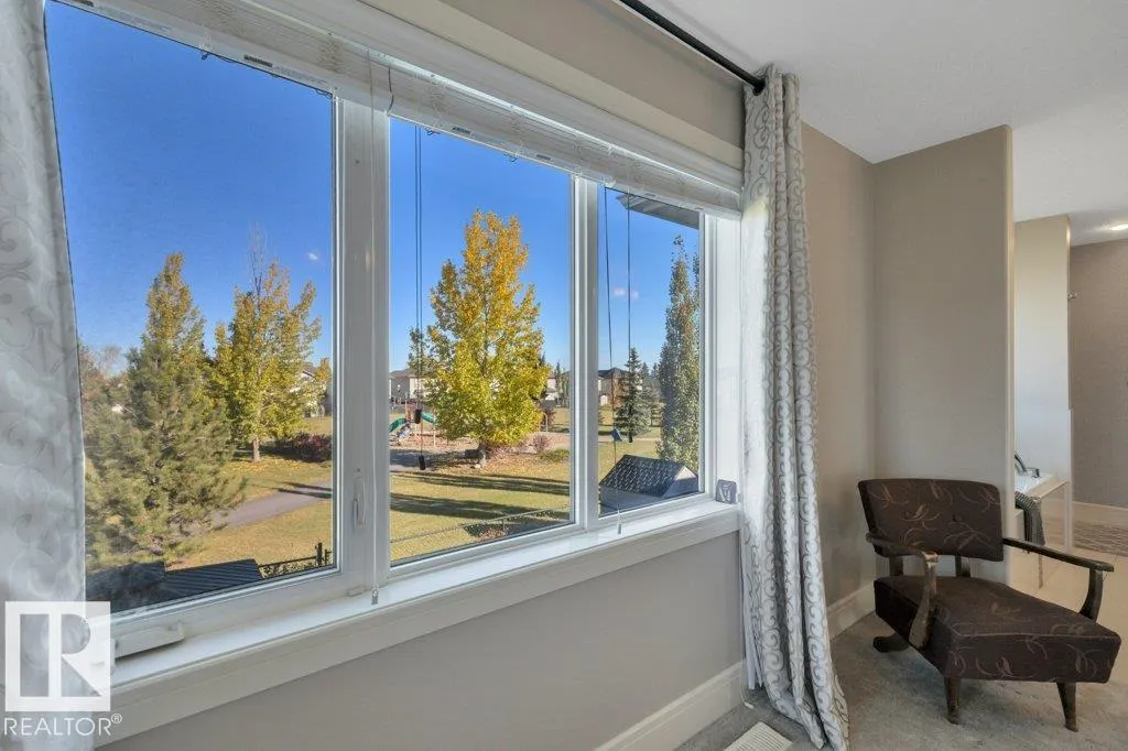 14 SIENNA Gate