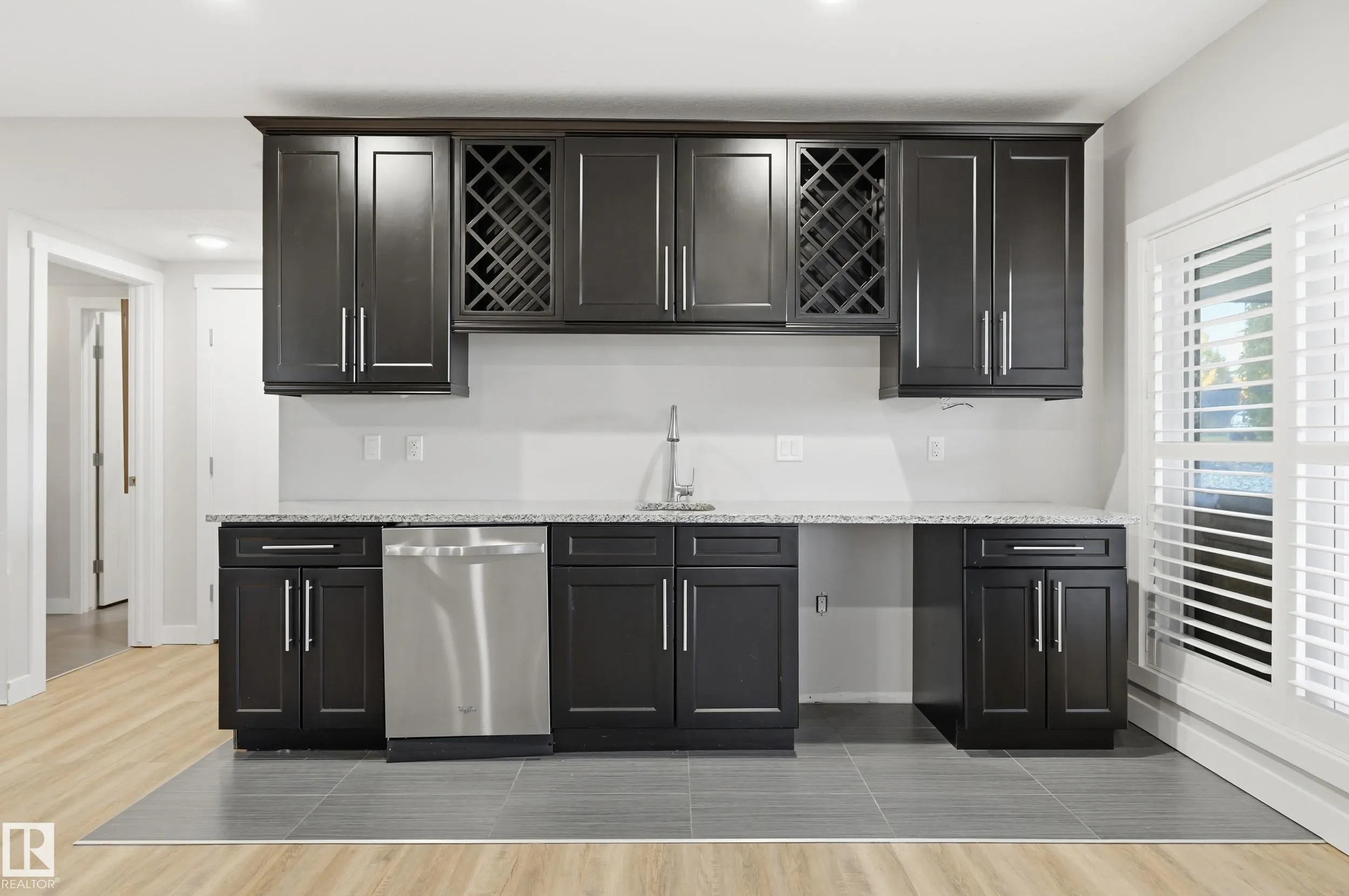 Tuscano Close