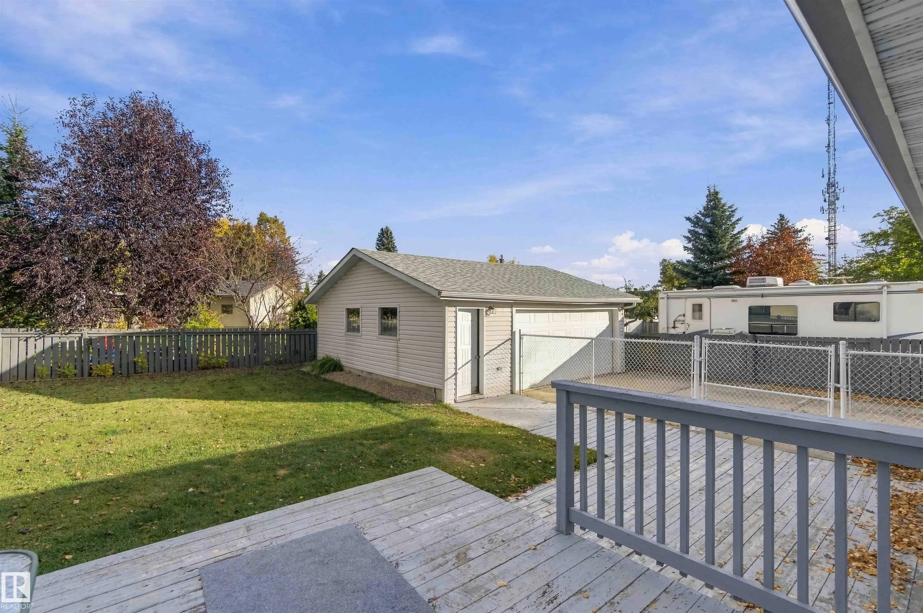 59 ROSEWOOD Drive