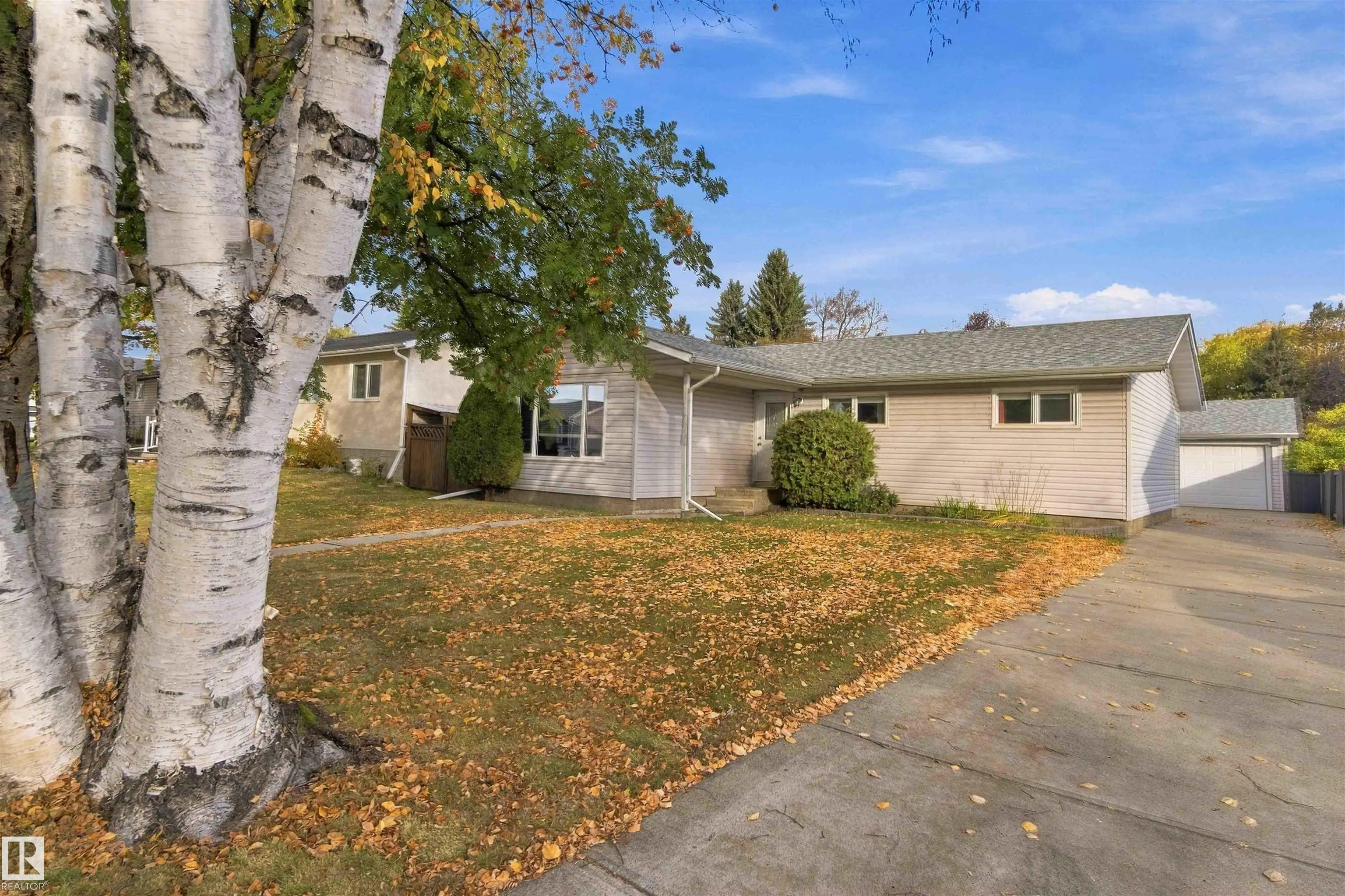 59 ROSEWOOD Drive