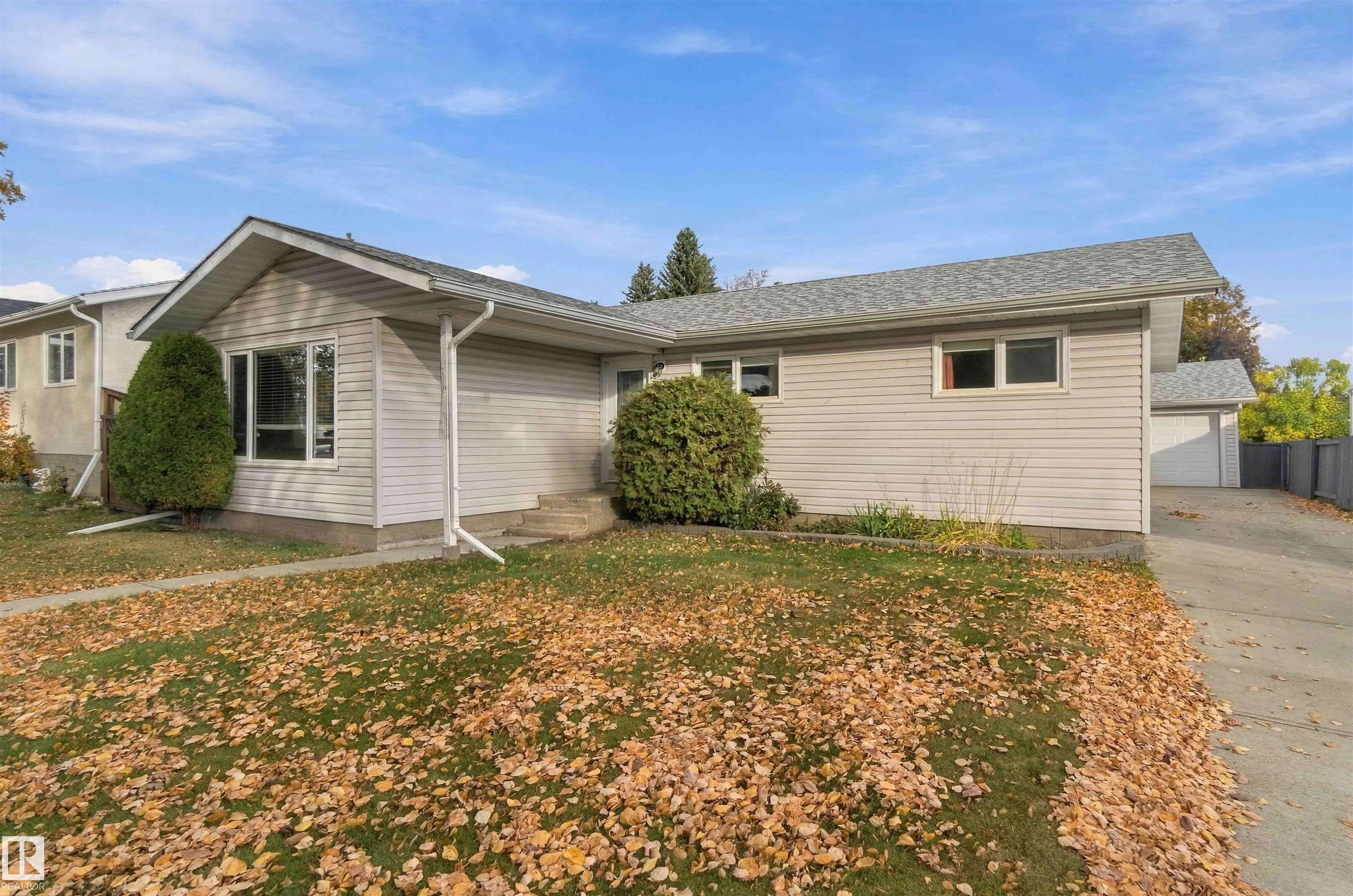 59 ROSEWOOD Drive