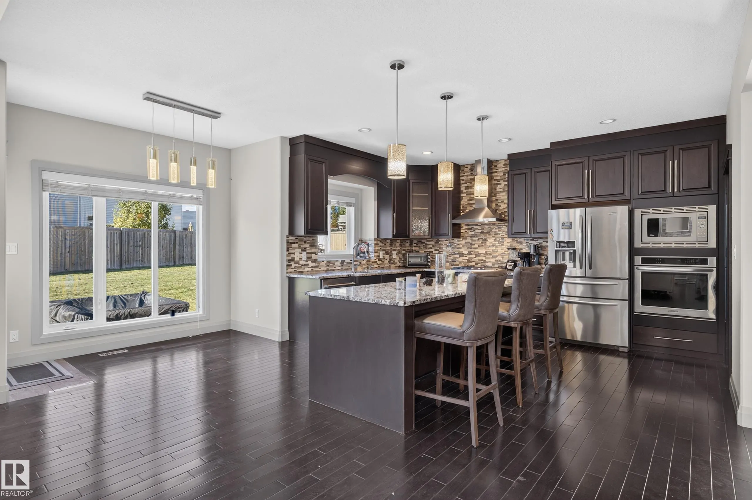 2433 ASHCRAFT Crescent
