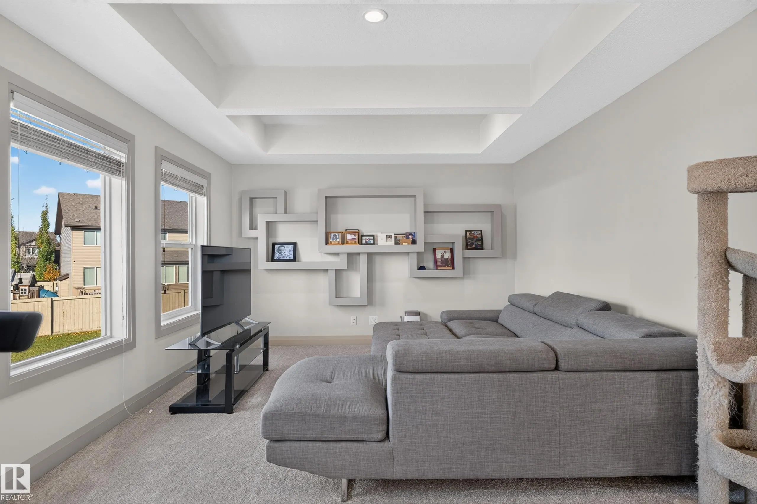2433 ASHCRAFT Crescent