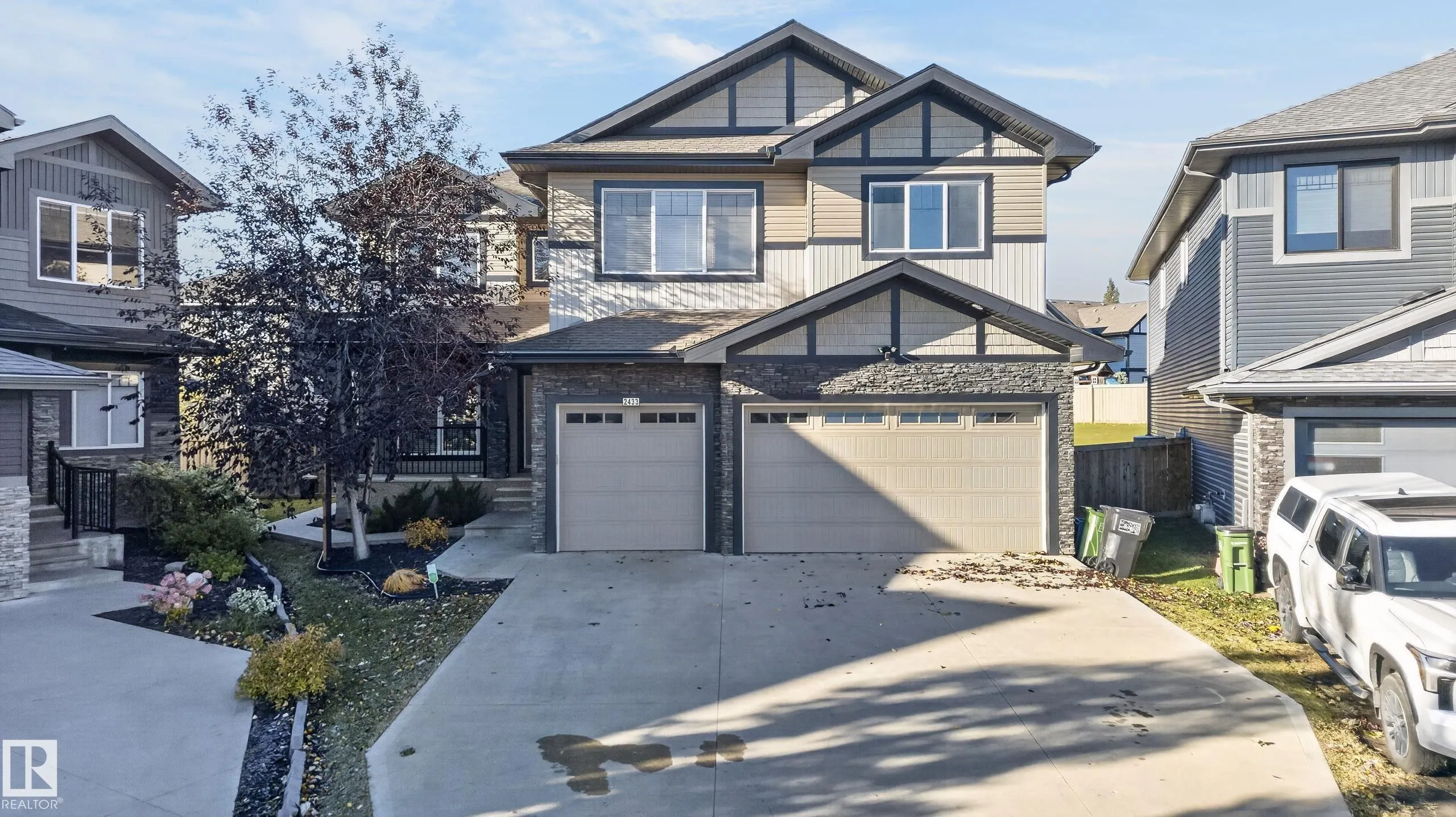 2433 ASHCRAFT Crescent
