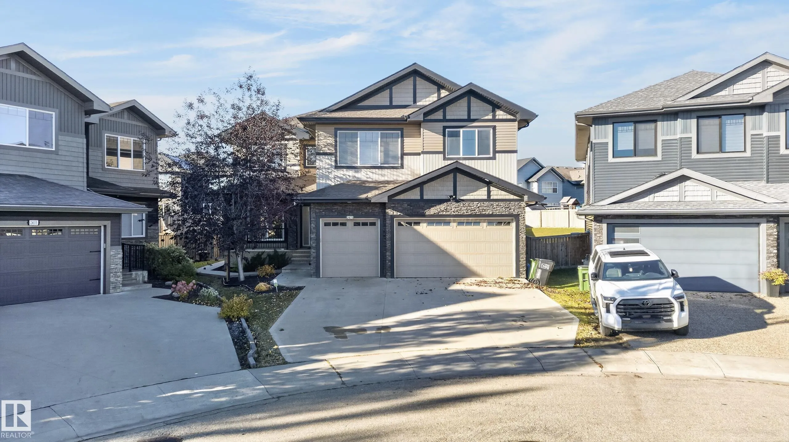 2433 ASHCRAFT Crescent