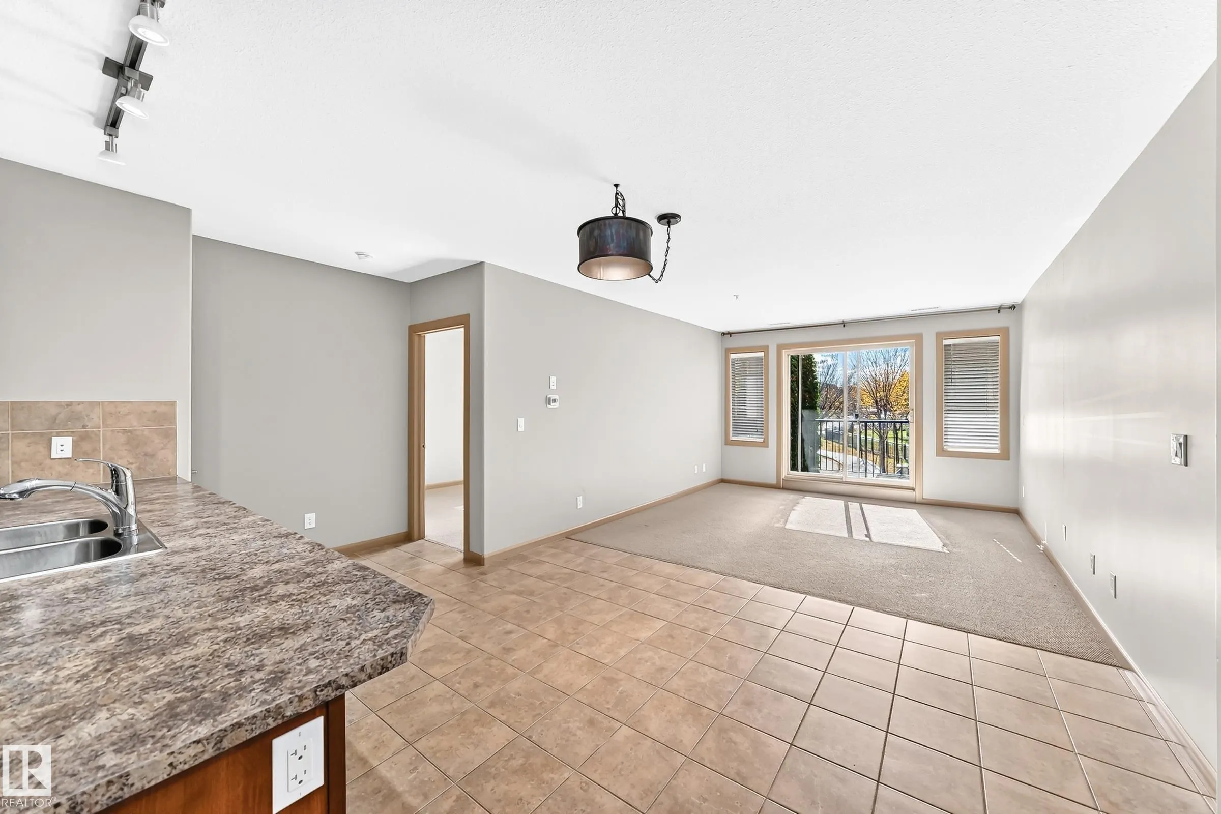 500 PALISADES Way