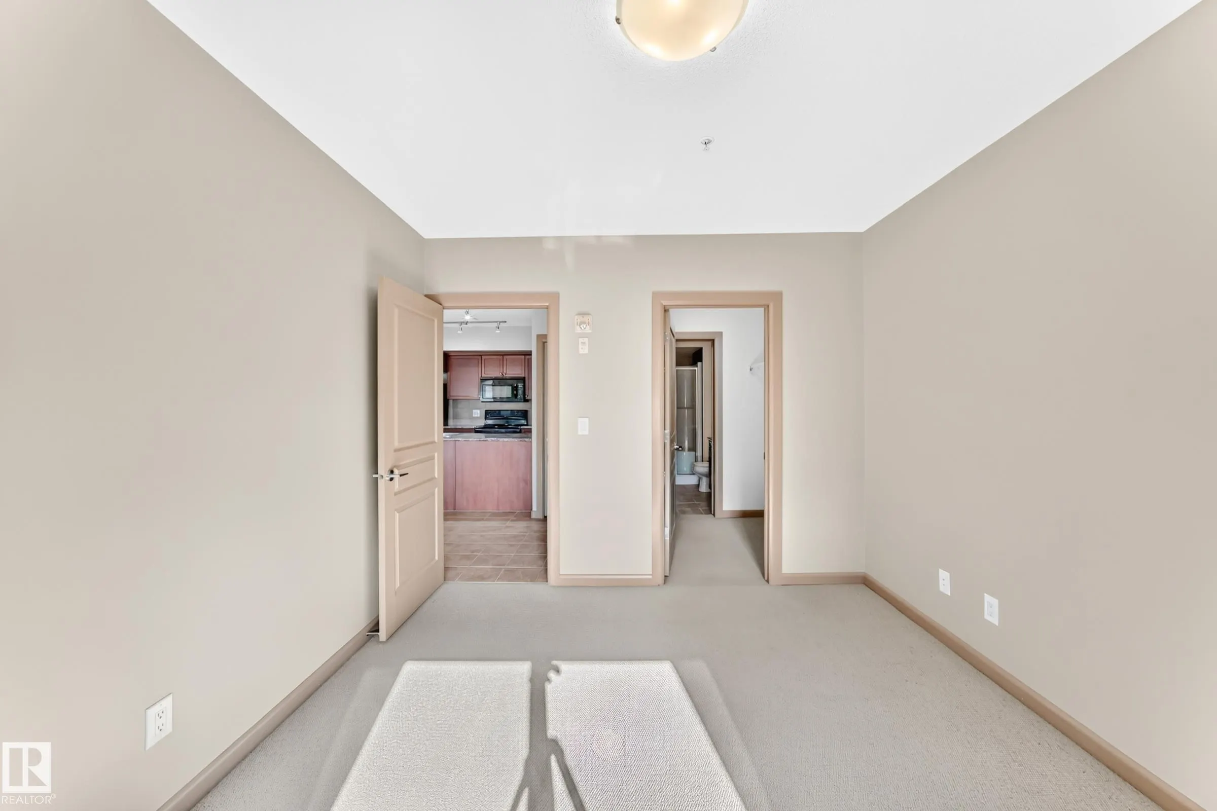 500 PALISADES Way