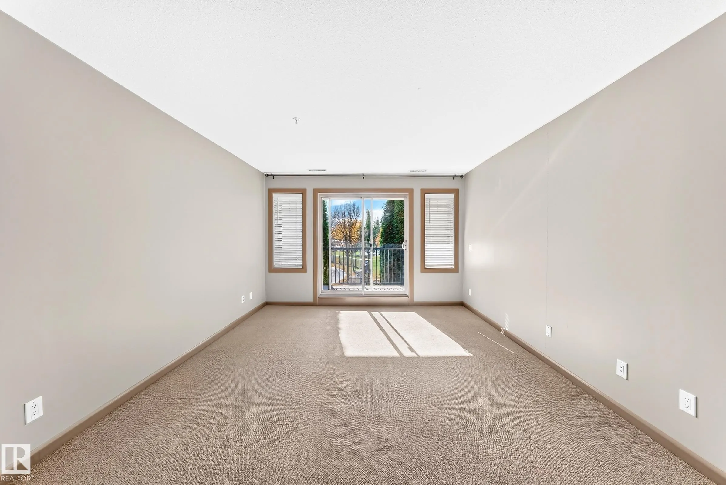 500 PALISADES Way
