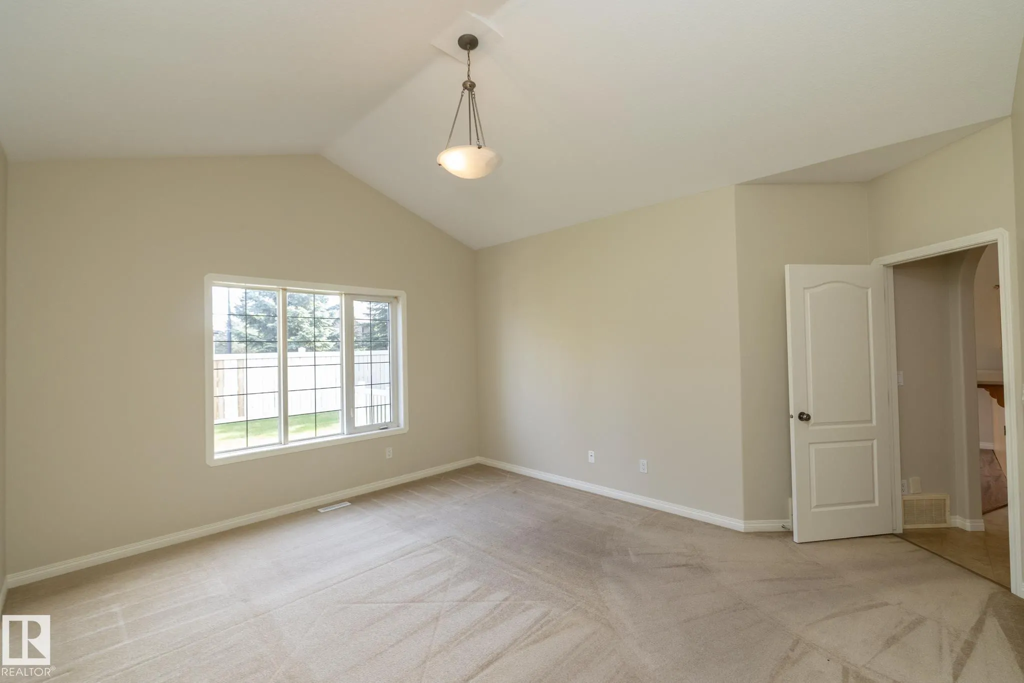 2 BRIARWOOD Village