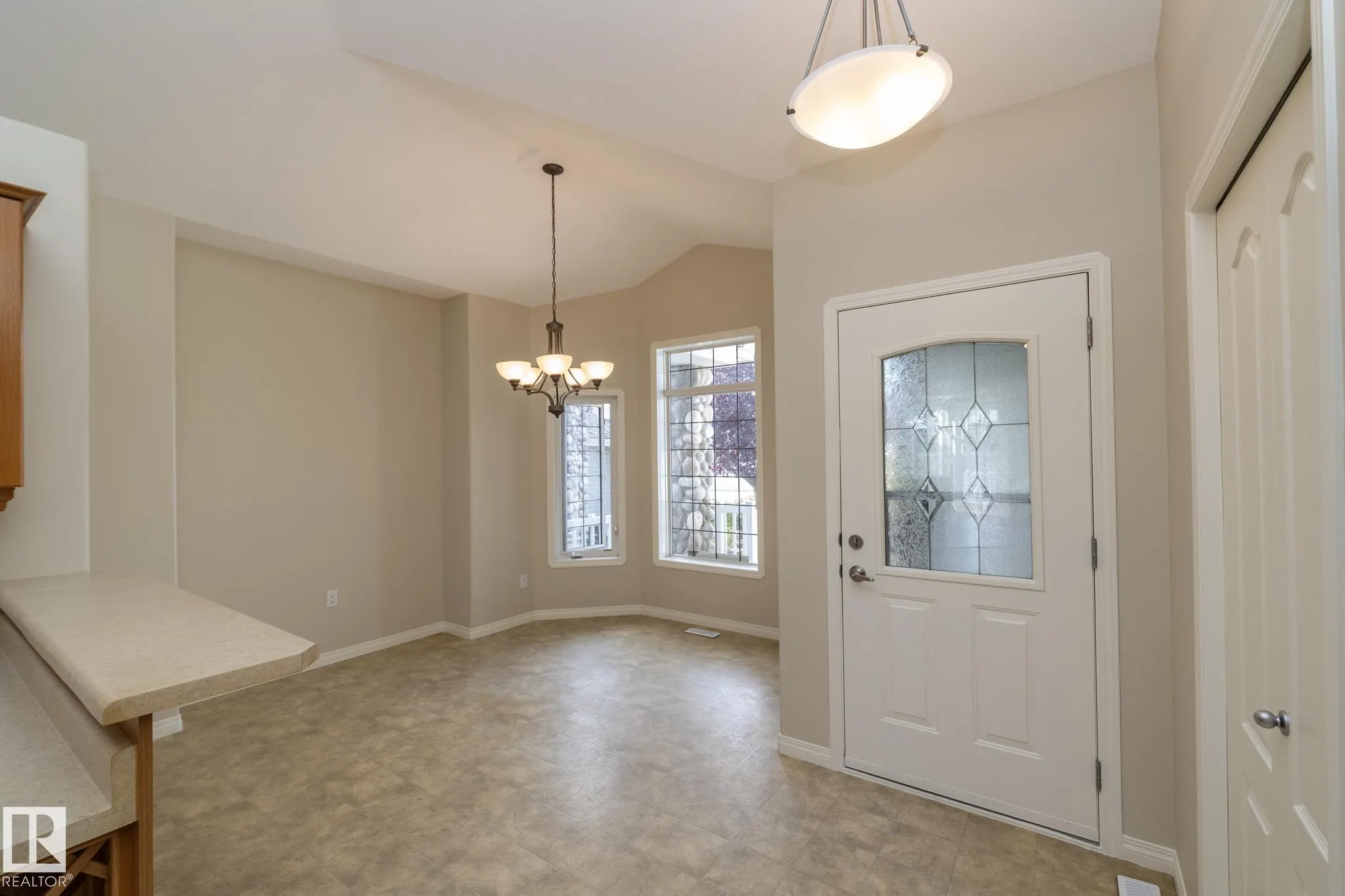 2 BRIARWOOD Village