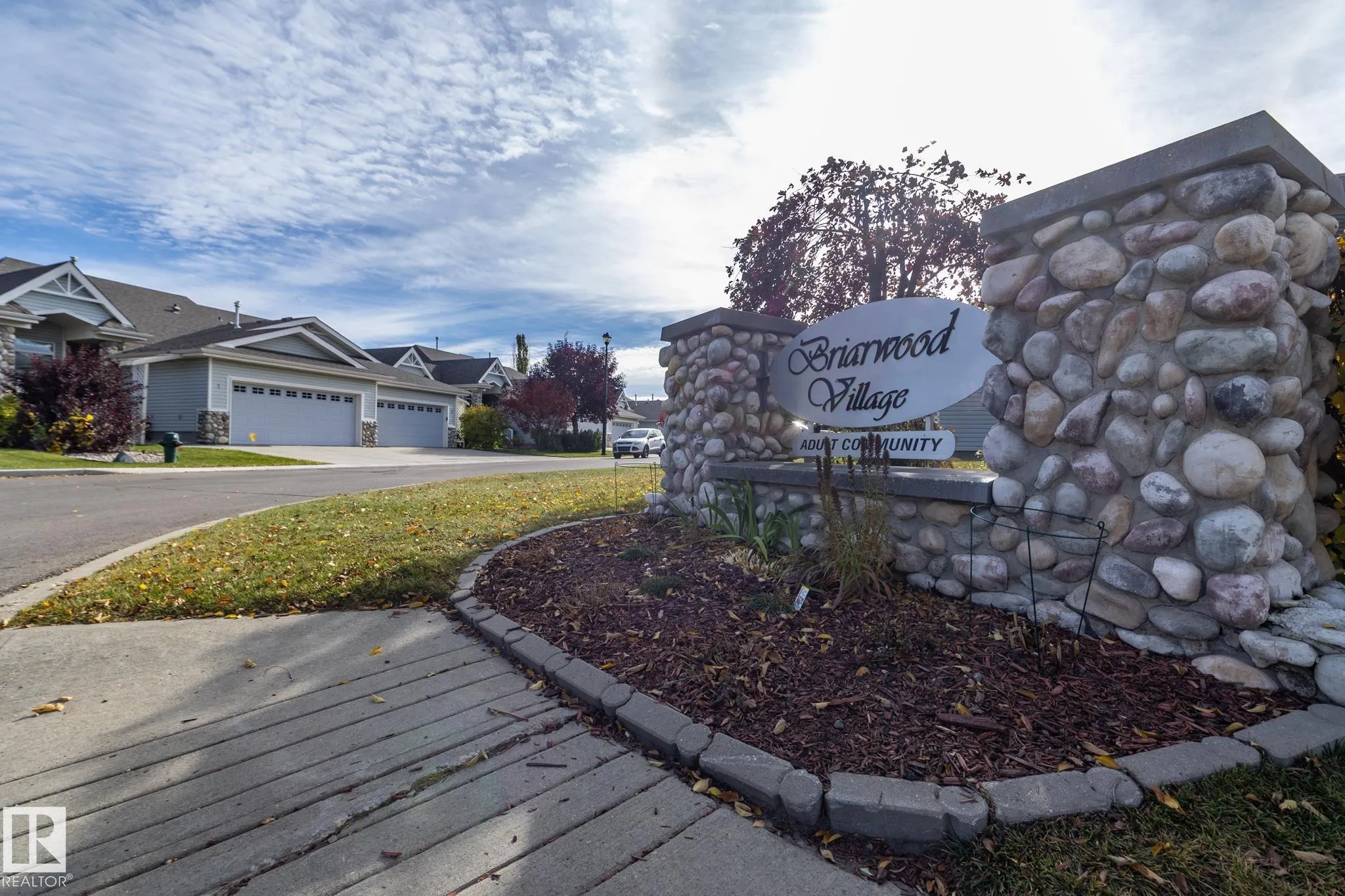 2 BRIARWOOD Village