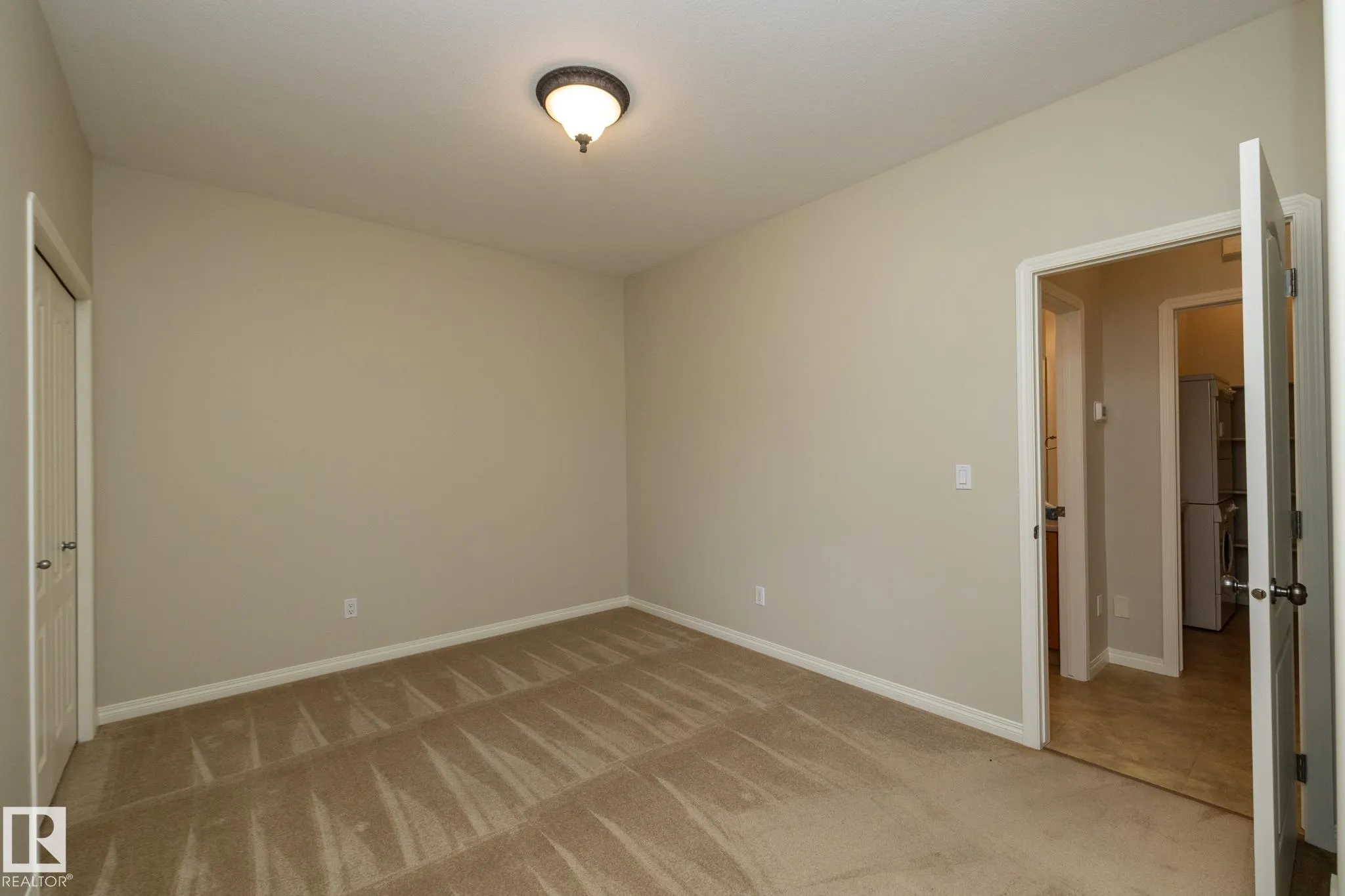 2 BRIARWOOD Village