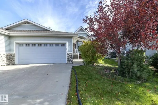 2 BRIARWOOD Village