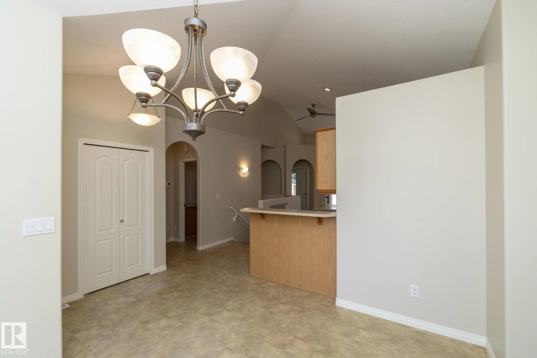2 BRIARWOOD Village
