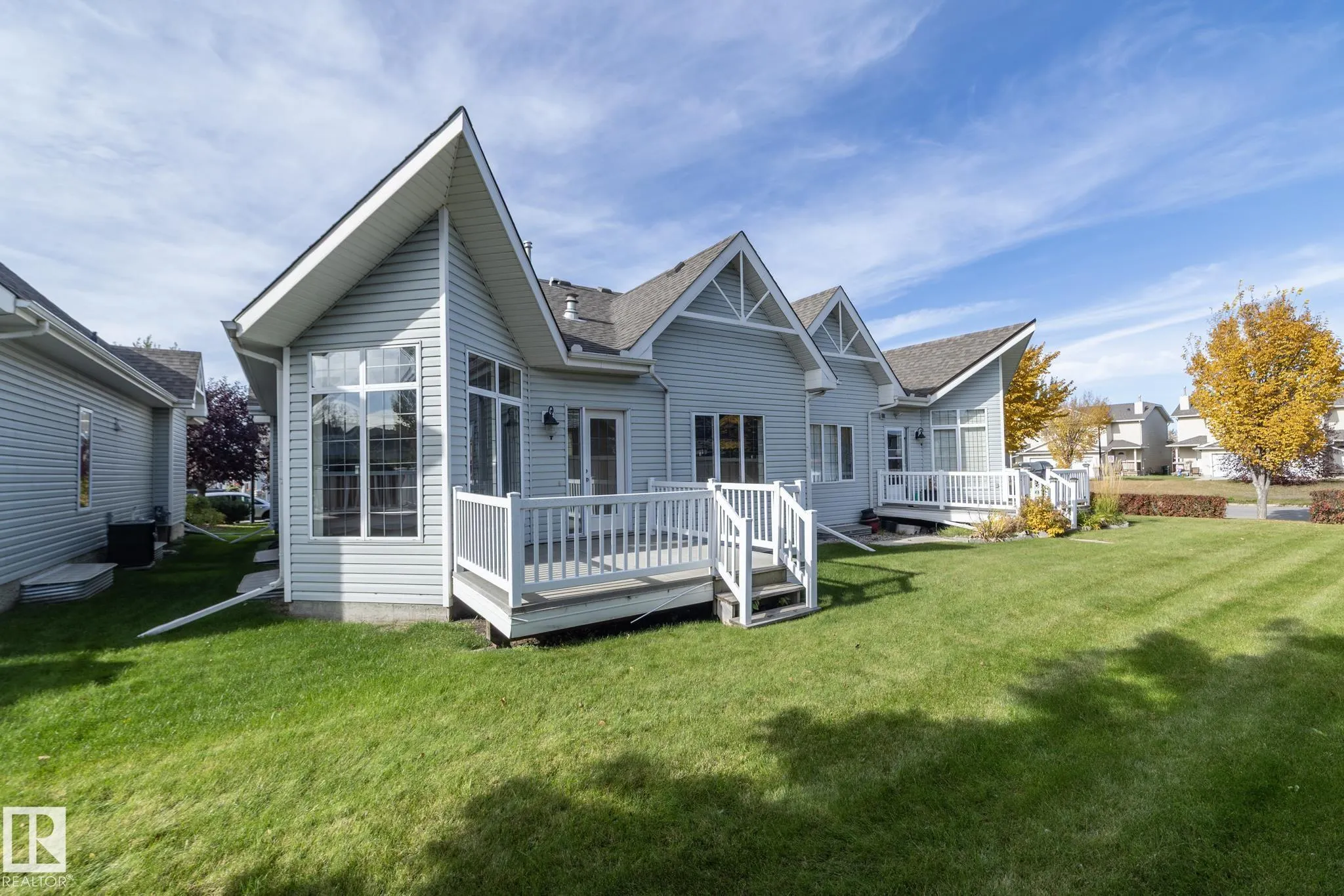 2 BRIARWOOD Village