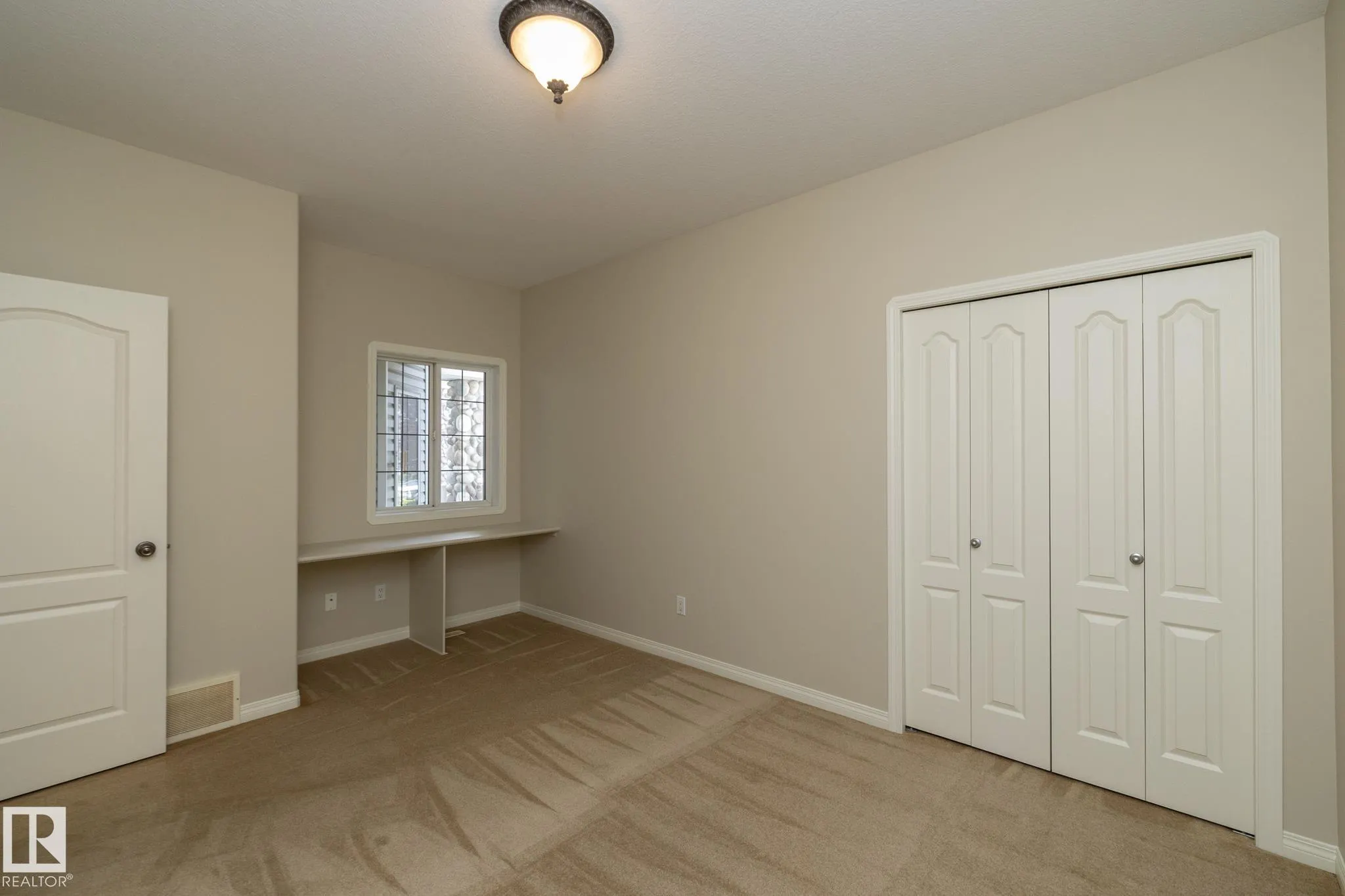 2 BRIARWOOD Village