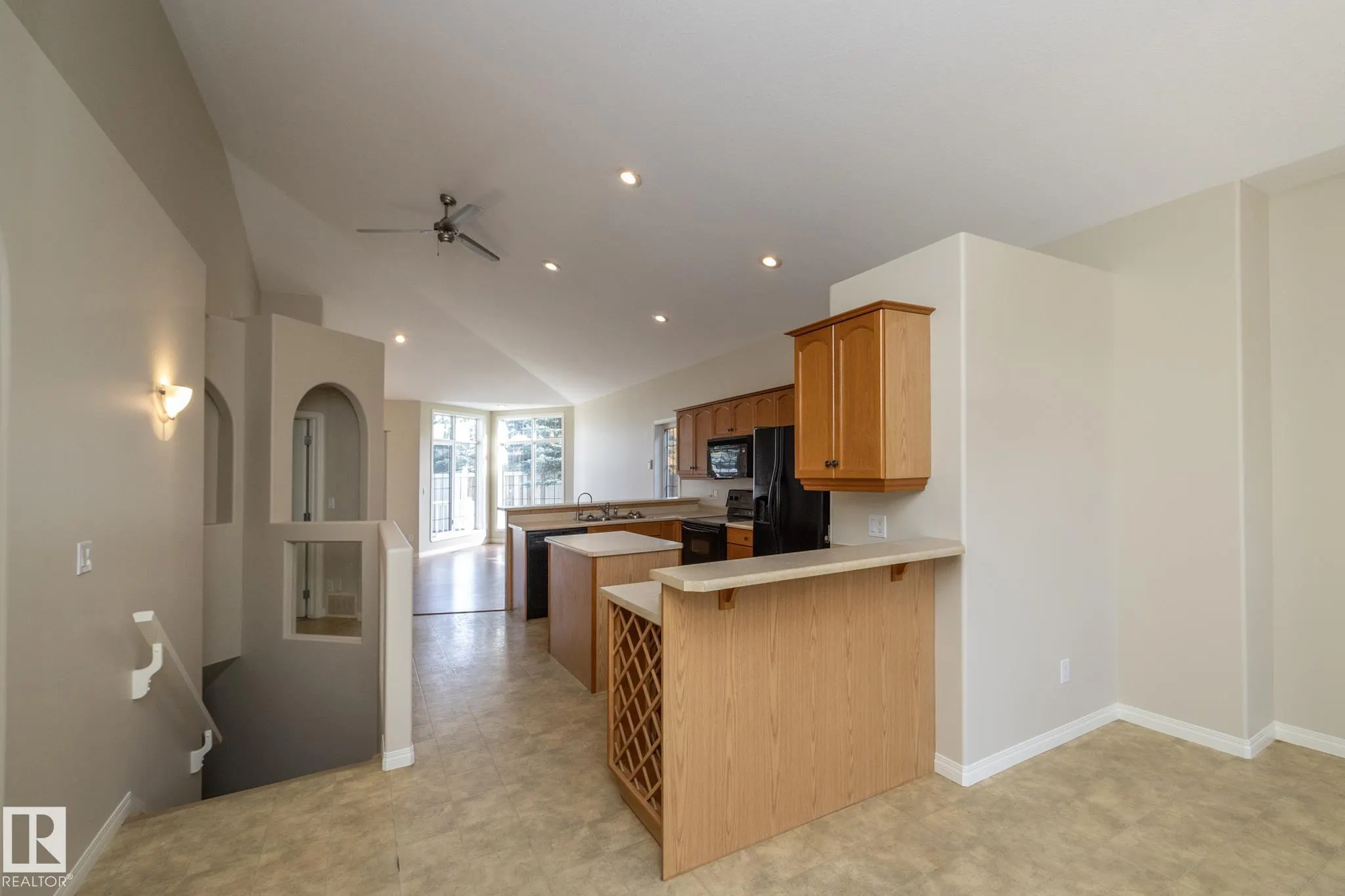 2 BRIARWOOD Village