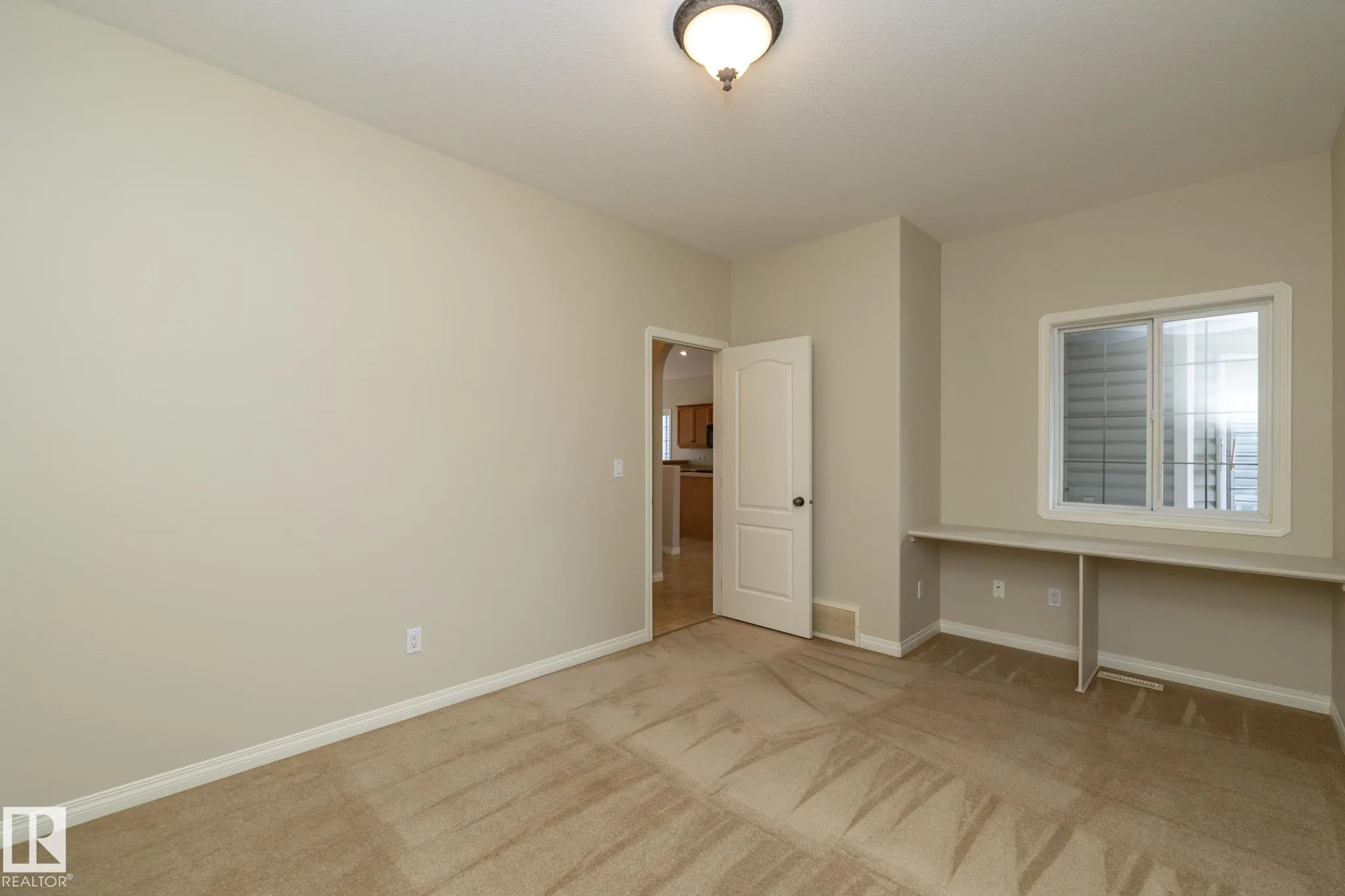 2 BRIARWOOD Village