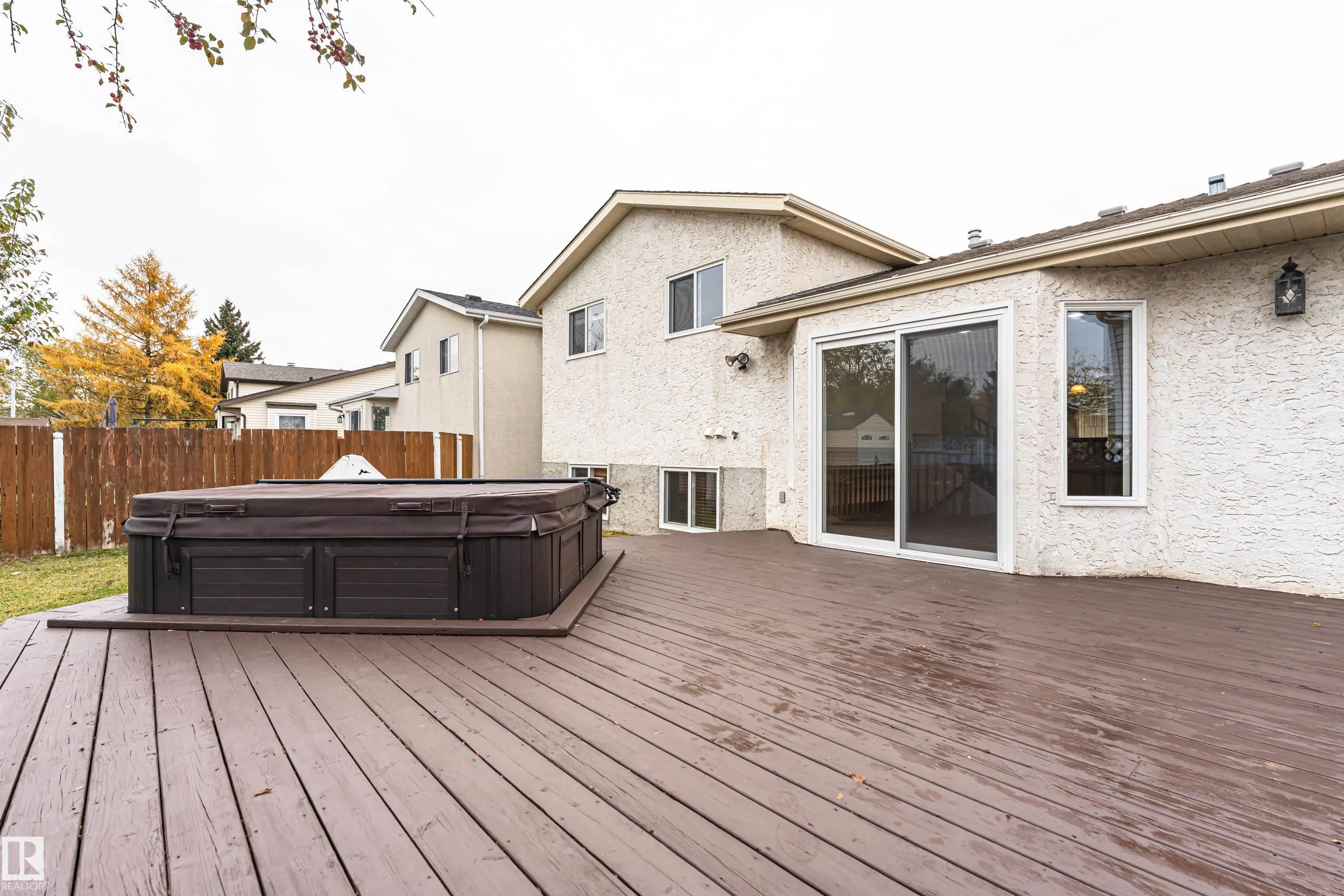 18 ABERDEEN Way