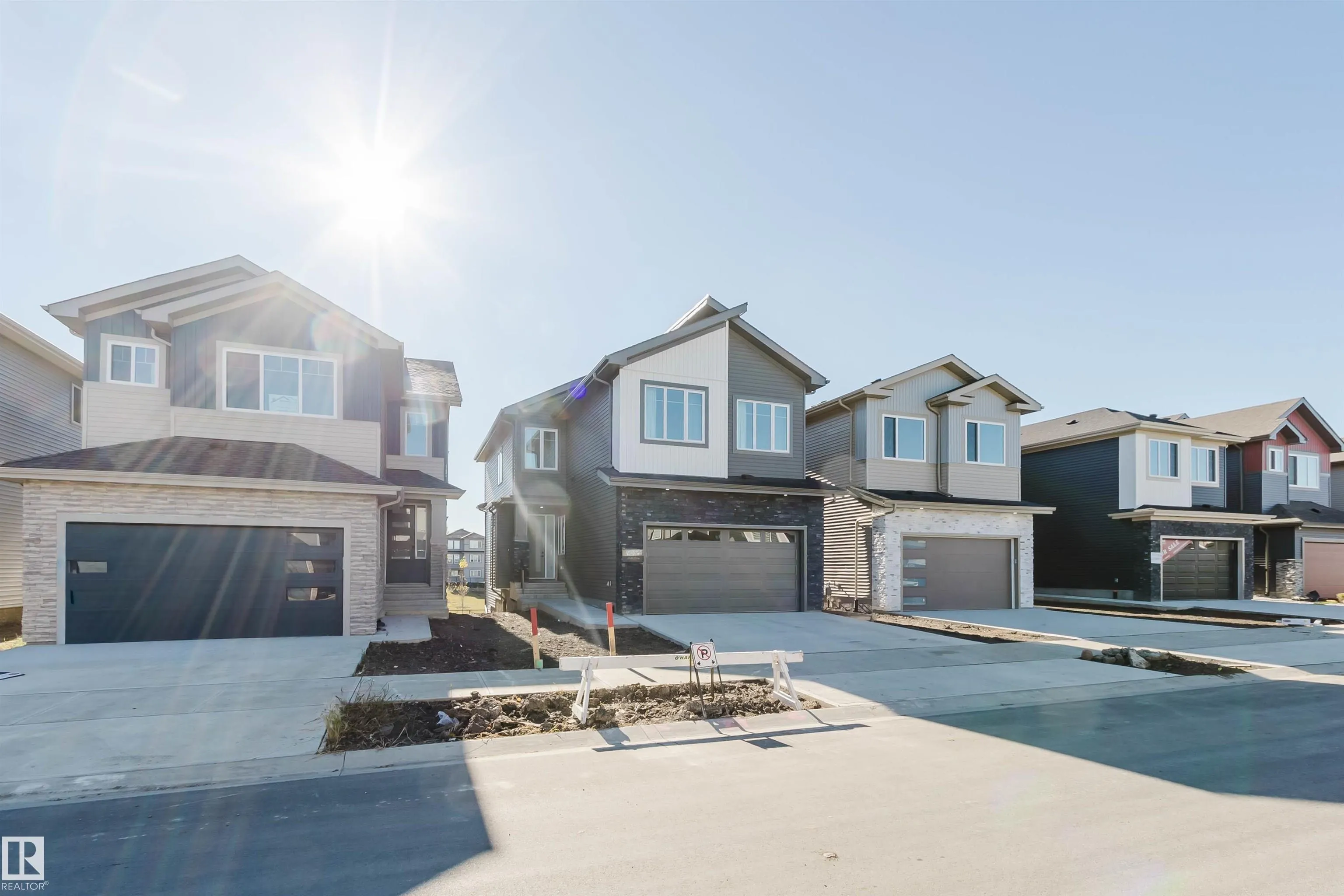 8519 183 AVE