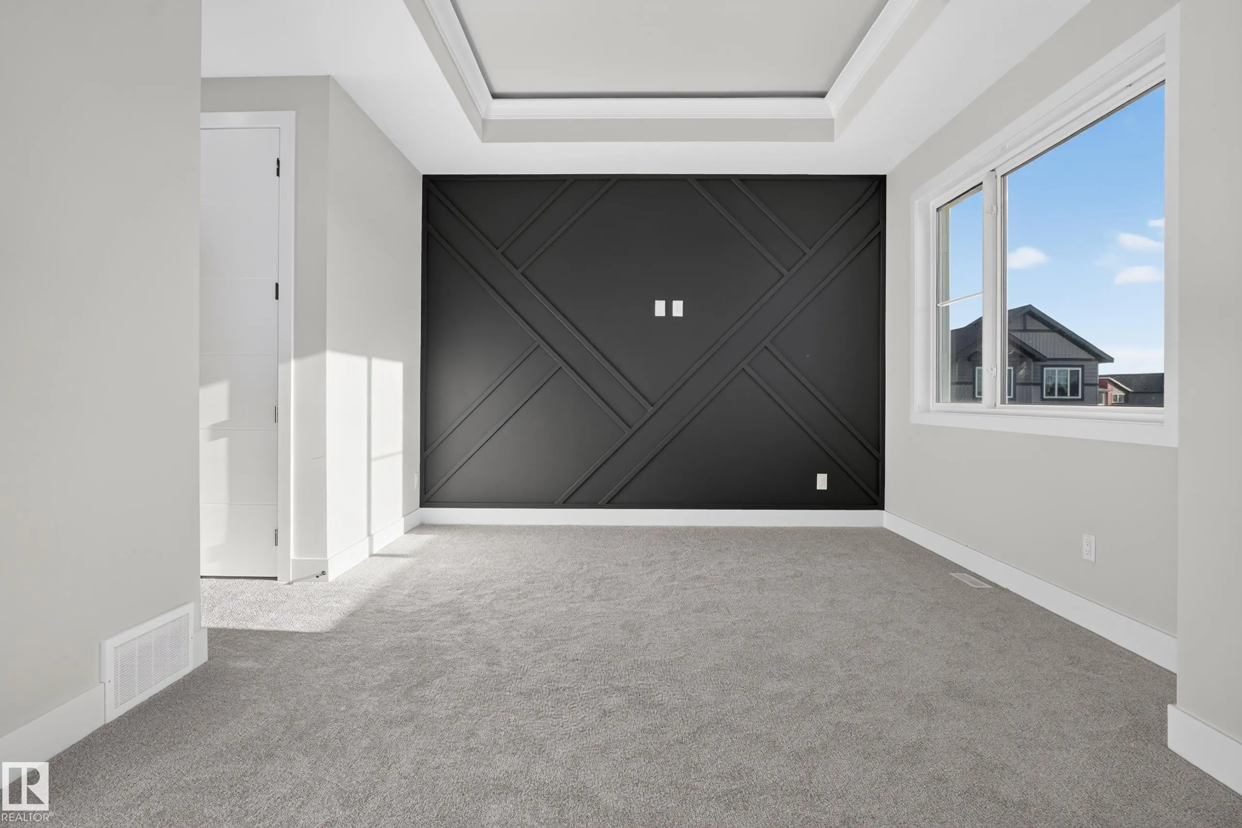 4274 Charles Close