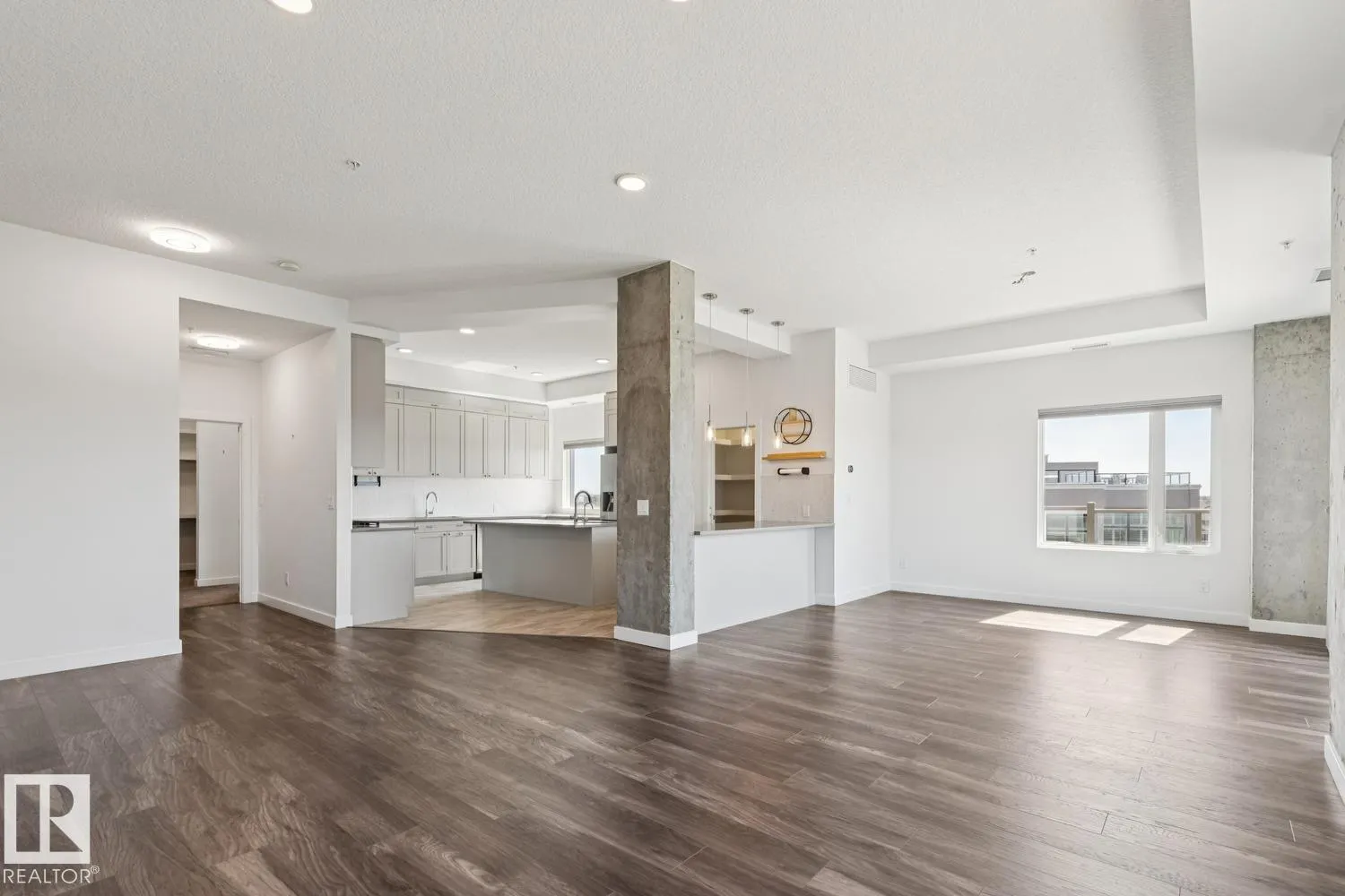 1316 WINDERMERE Way