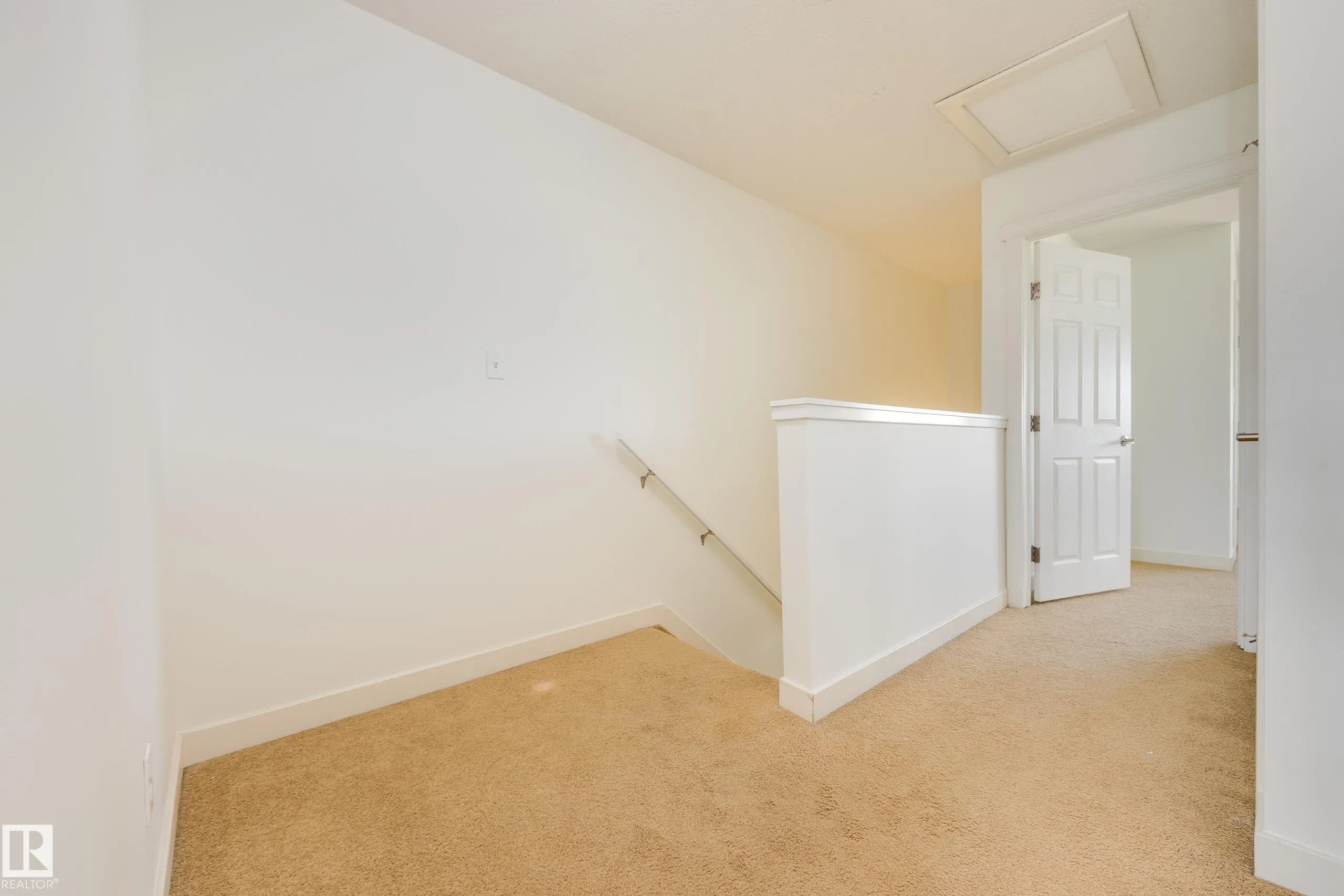 101 SANDSTONE Estates