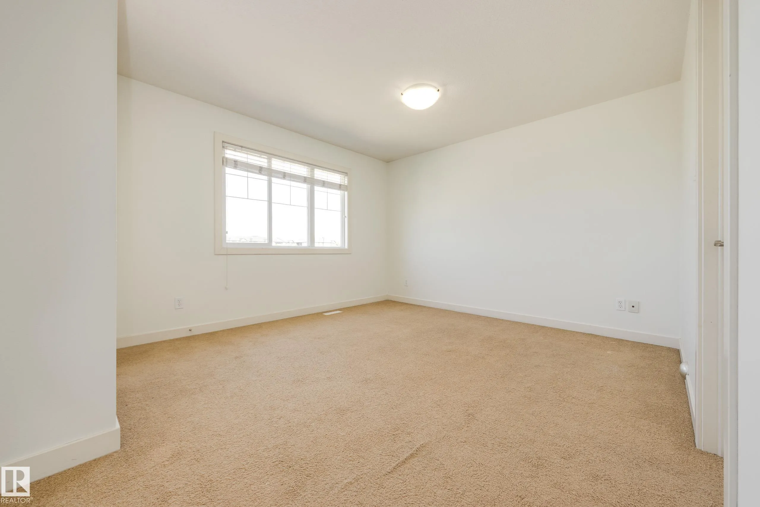 101 SANDSTONE Estates
