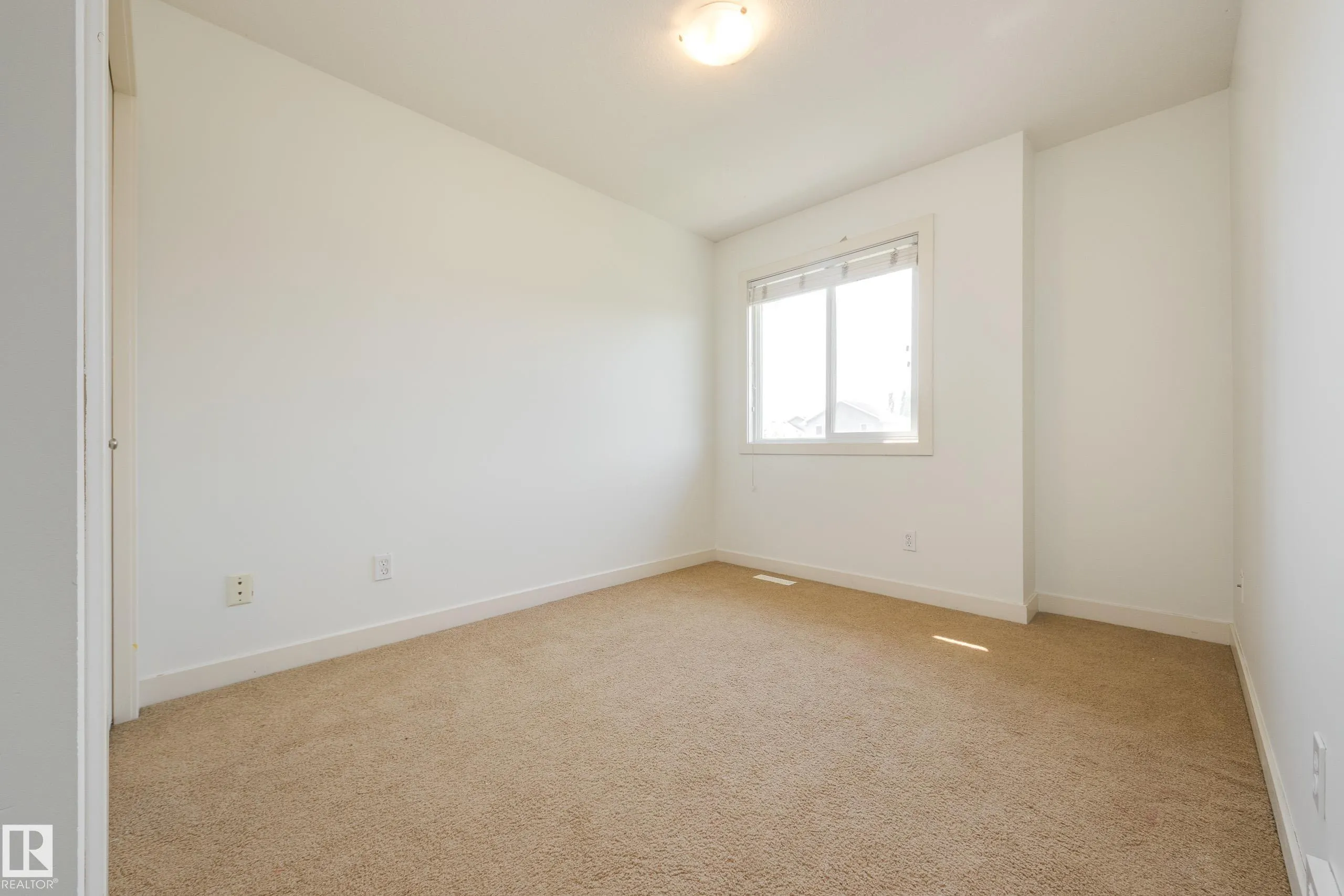 101 SANDSTONE Estates