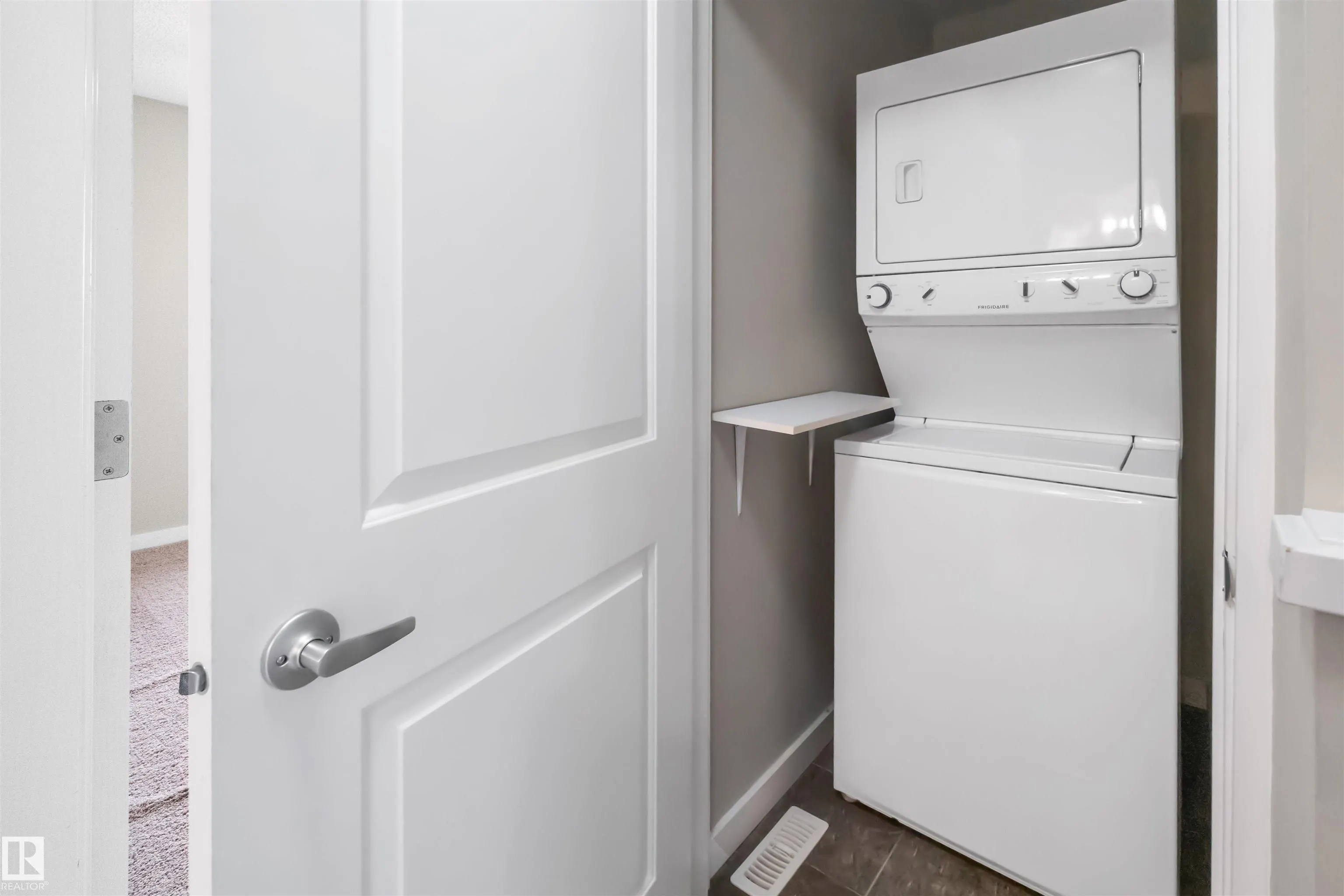 2803 JAMES MOWATT Trail