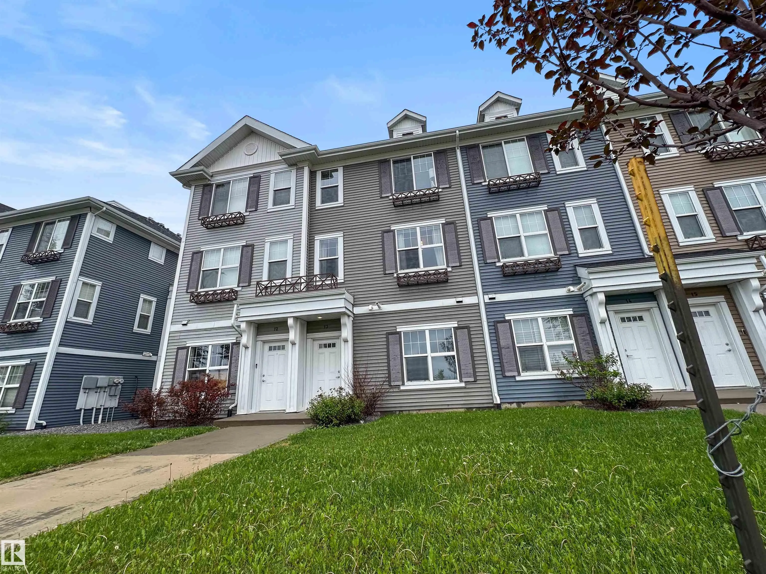 2803 JAMES MOWATT Trail