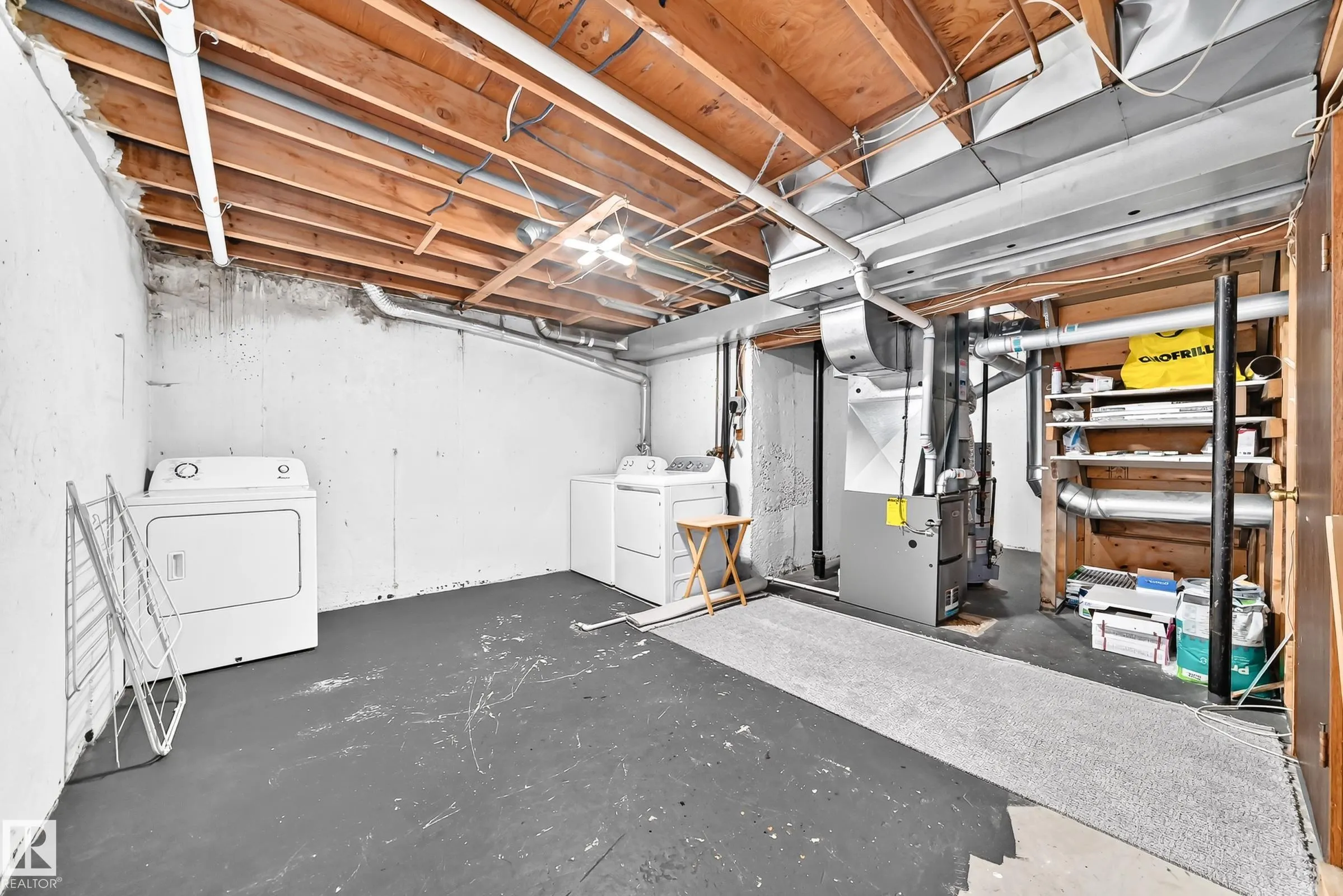 246 Grandin Village