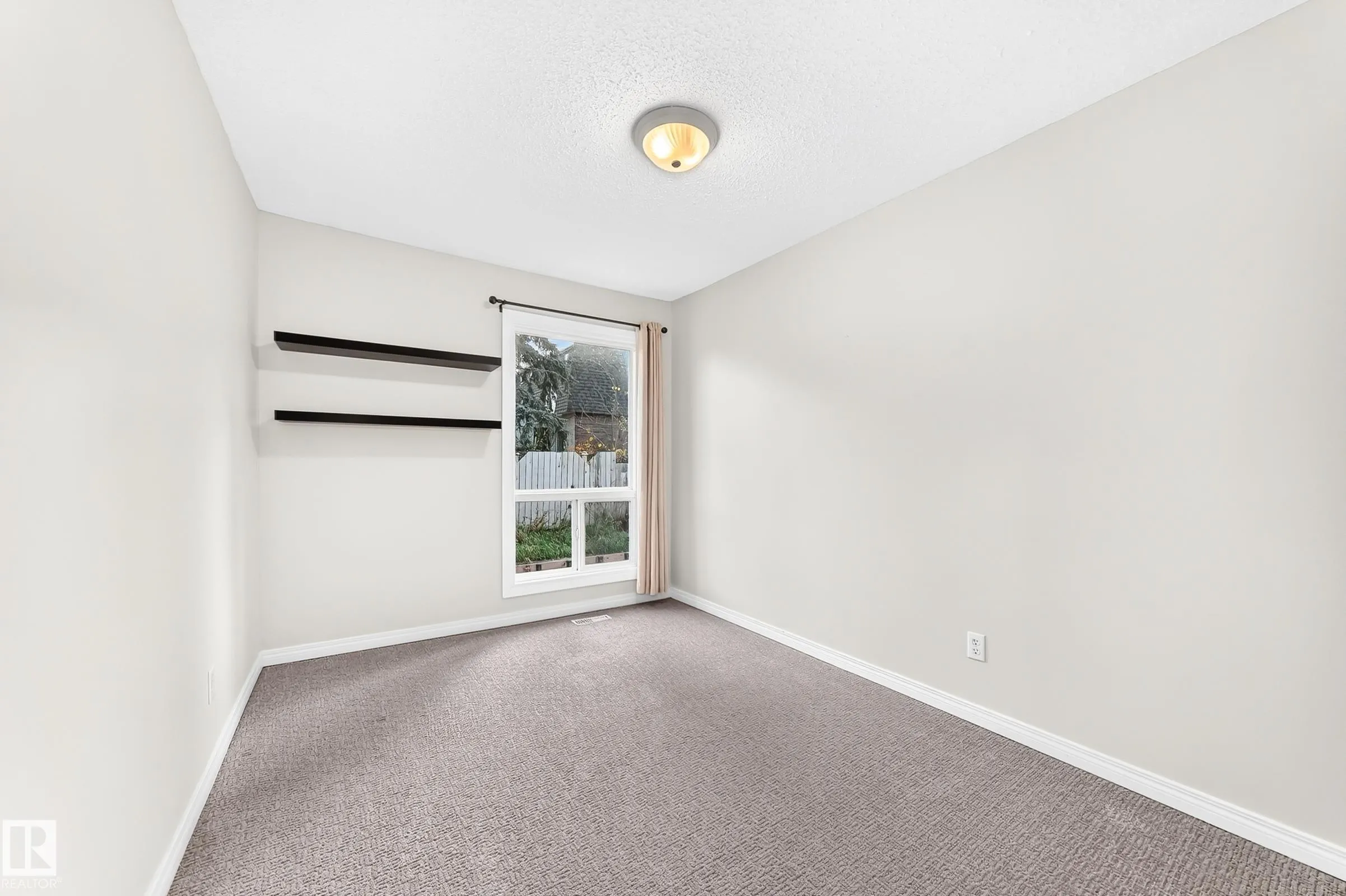 246 Grandin Village