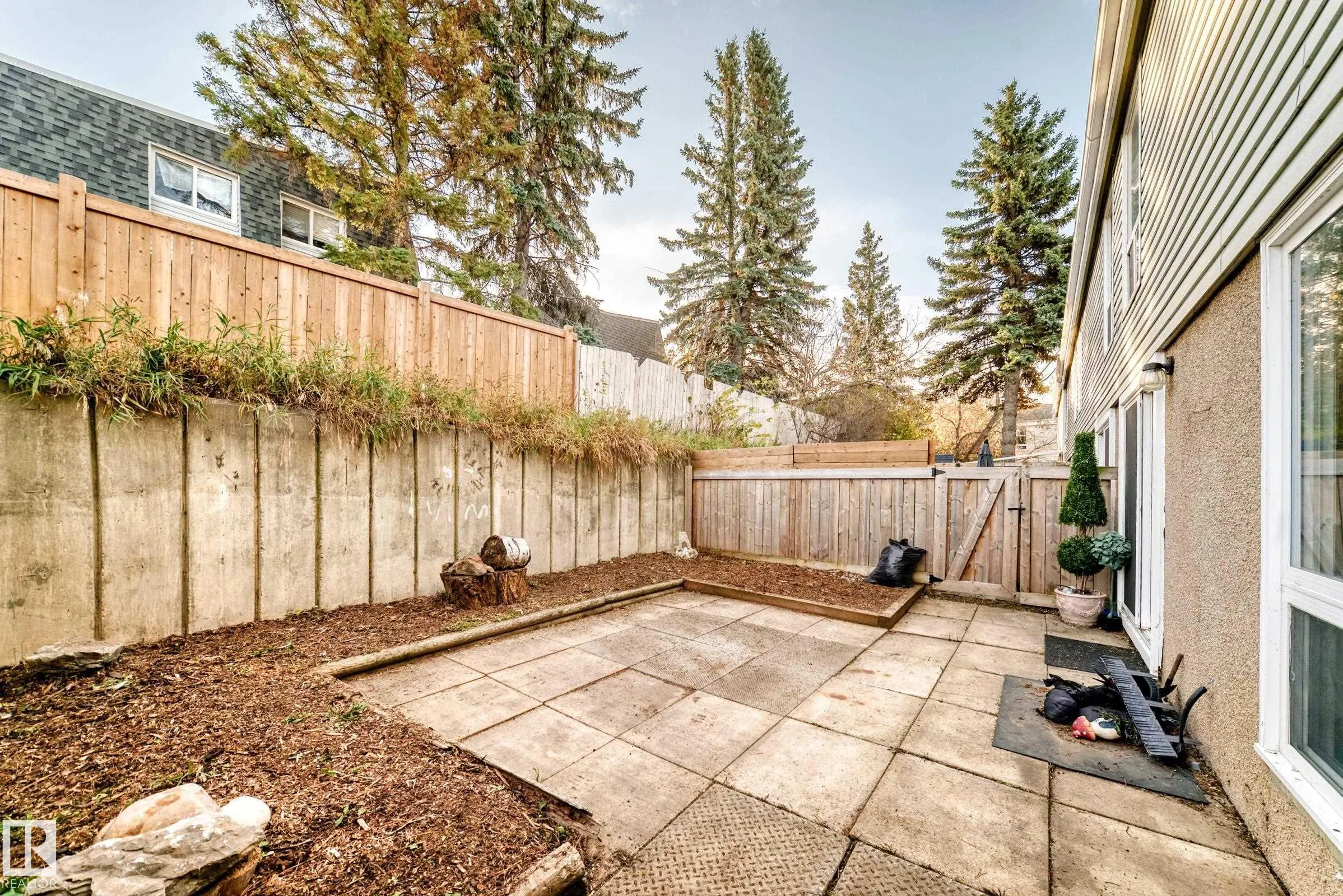 246 Grandin Village