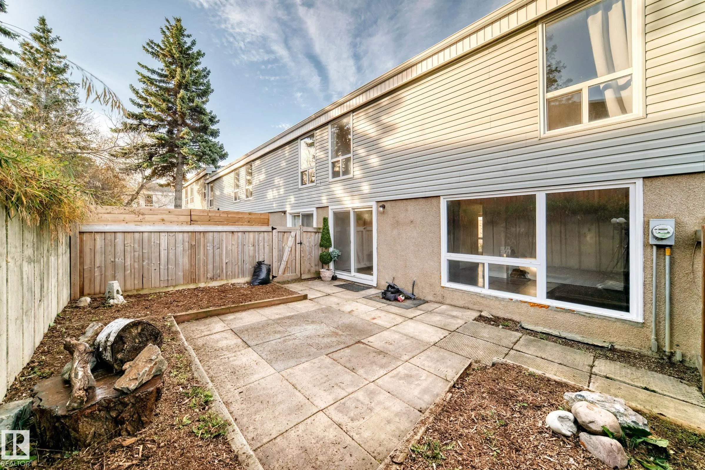 246 Grandin Village