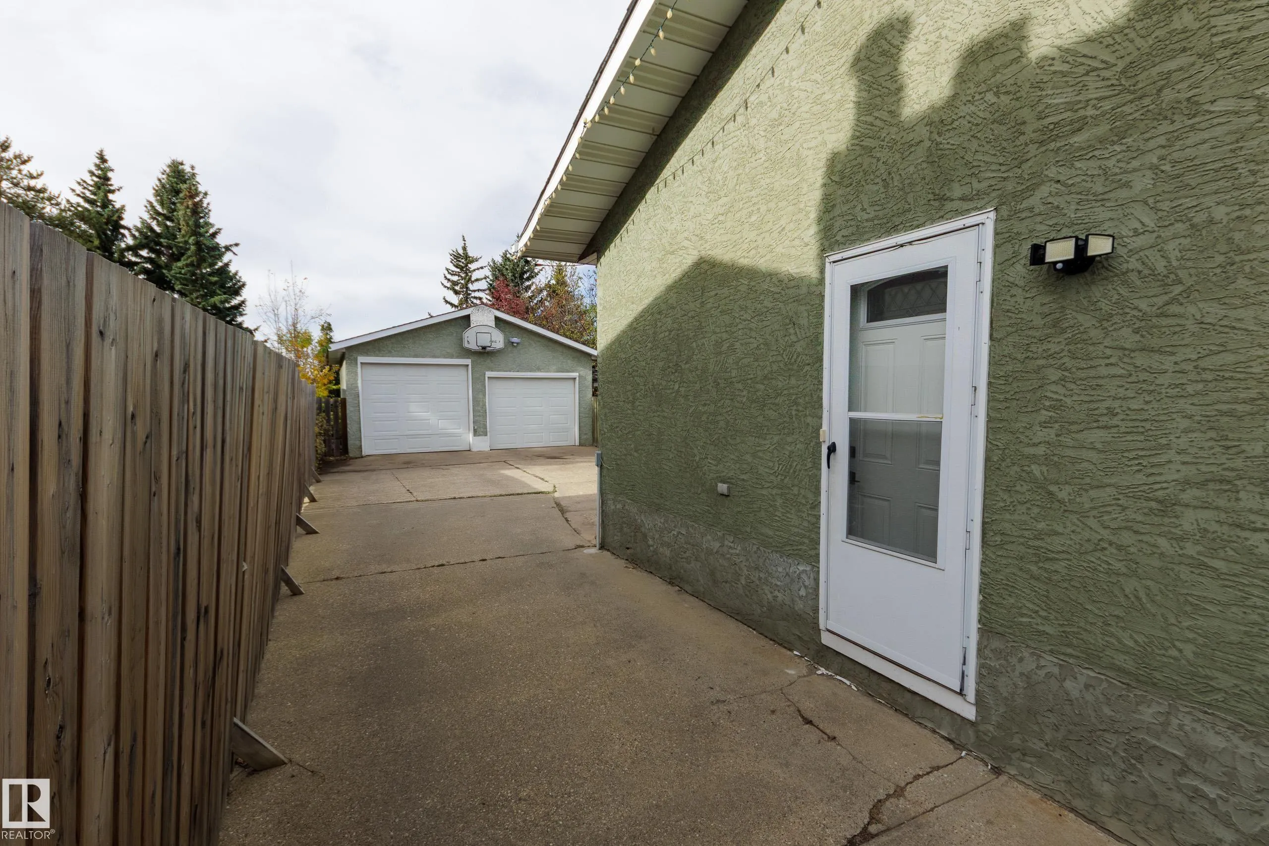 188 RICHFIELD Road